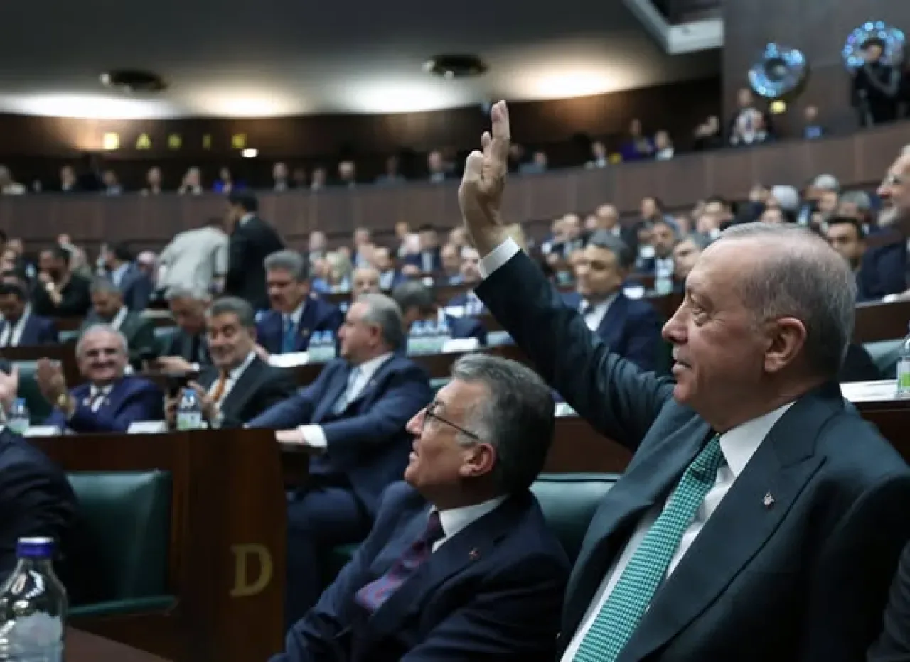AK Parti Grup Toplantısı'nda Cumhurbaşkanı Erdoğan'dan Önemli Açıklamalar AK Parti Grup Toplantısı'nda Cumhurbaşkanı Erdoğan'dan Önemli Açıklamalar