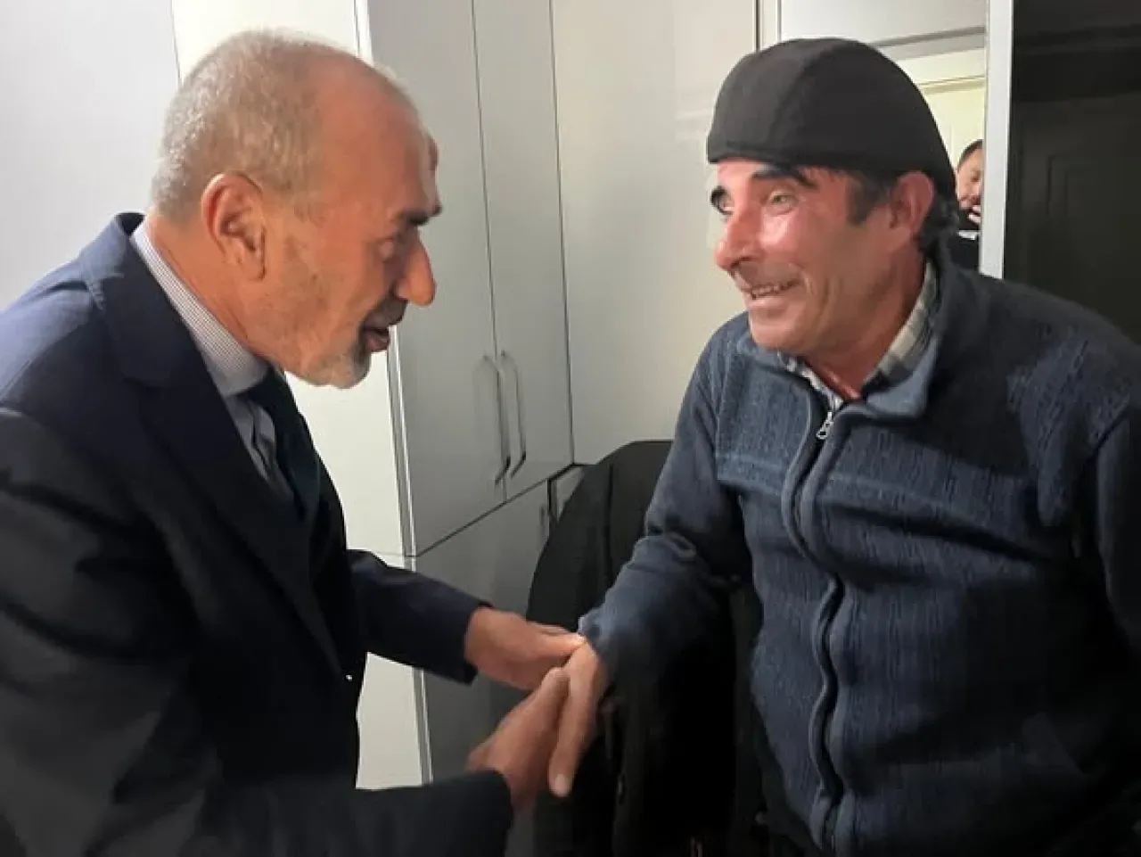 MHP'li Yıldırım, Sincan'da Vatandaşlarla Buluştu MHP'li Yıldırım, Sincan'da Vatandaşlarla Buluştu