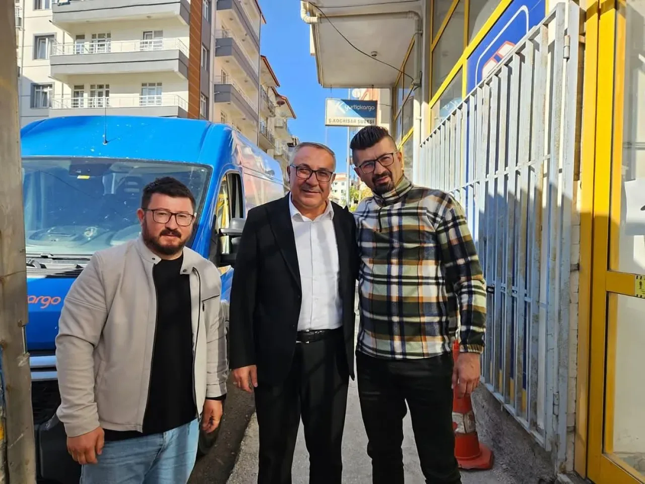Şereflikoçhisar AK Parti İlçe Başkanı Levent Sarıkaya Esnaf Ziyaretlerinde Bulundu Şereflikoçhisar AK Parti İlçe Başkanı Levent Sarıkaya Esnaf Ziyaretlerinde Bulundu
