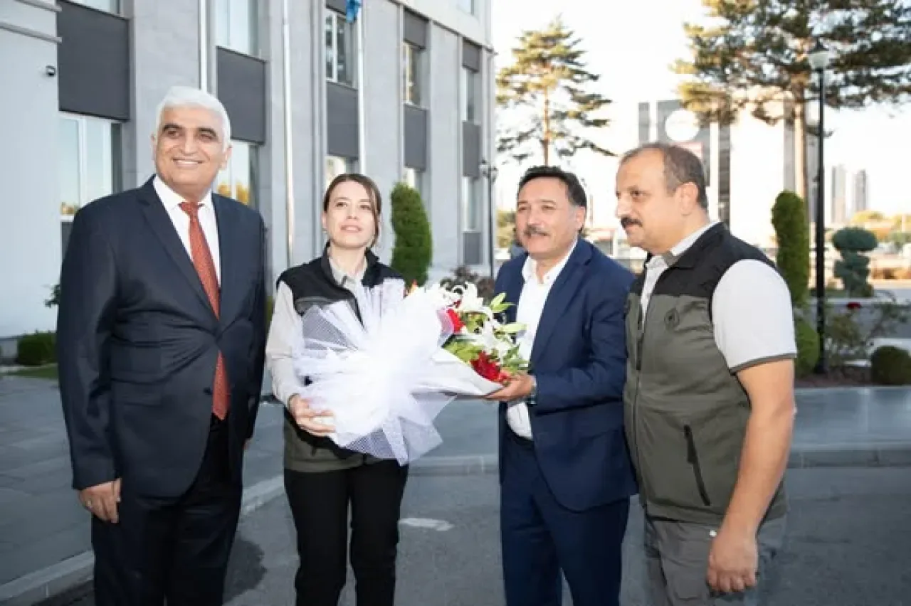 Kayseri Valisi Çiçek, 11 Kasım Öncesi Orman Bölge Müdürlüğü'nü Ziyaret Etti Kayseri Valisi Çiçek, 11 Kasım Öncesi Orman Bölge Müdürlüğü'nü Ziyaret Etti