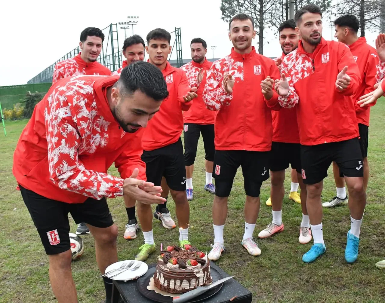 Balıkesirspor, Altay Maçı Hazırlıklarını Sürdürüyor Balıkesirspor, Altay Maçı Hazırlıklarını Sürdürüyor