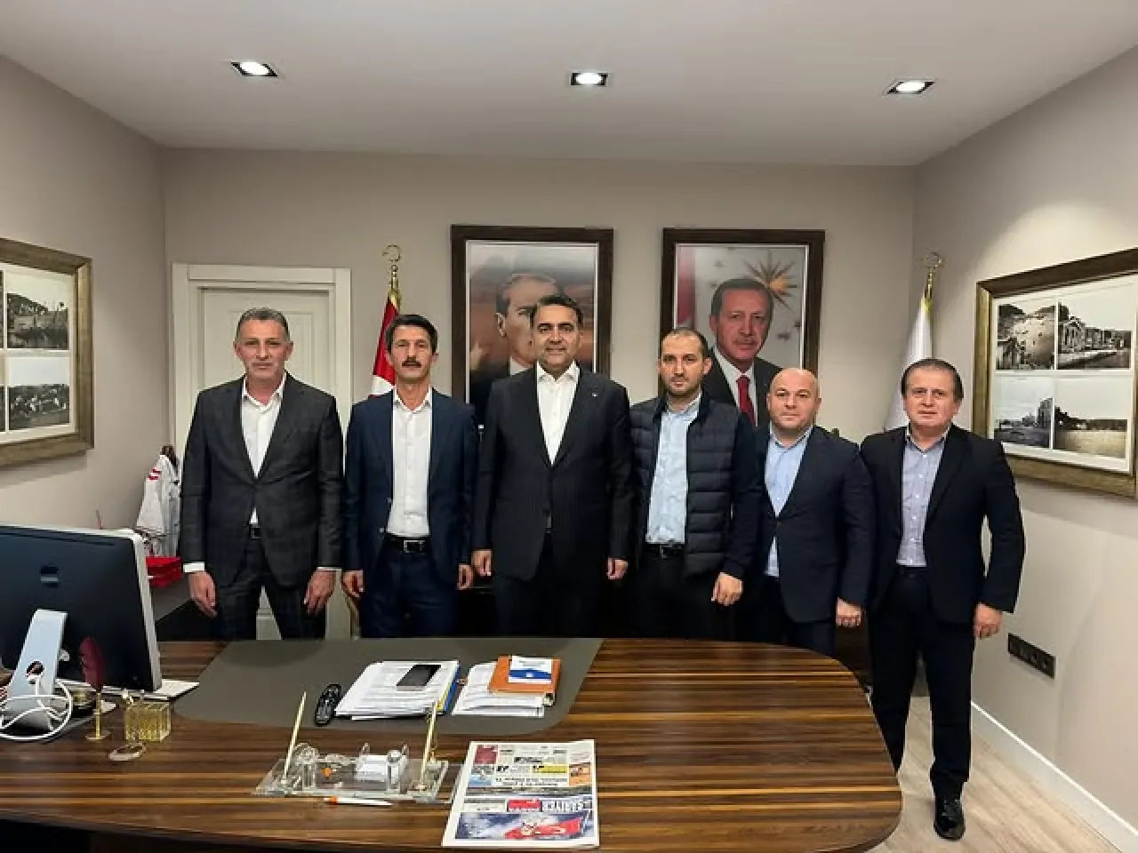 AK Parti Sarıyer İlçe Başkanı'na Dernek Ziyareti AK Parti Sarıyer İlçe Başkanı'na Dernek Ziyareti