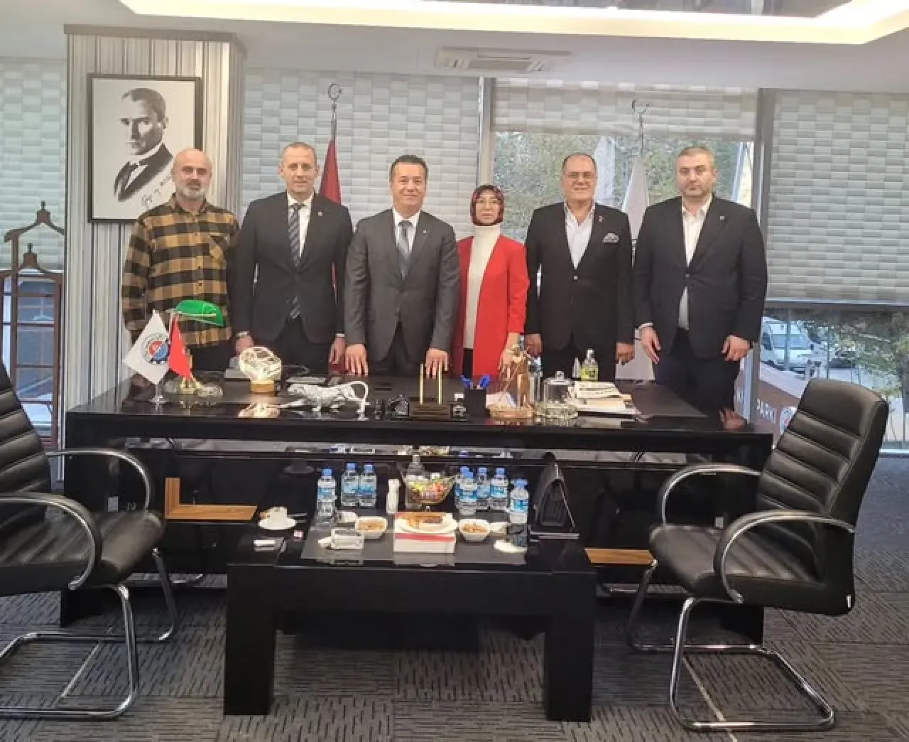 MHP Gemlik İlçe Yönetimi, Gemlik TSO'yu Ziyaret Etti MHP Gemlik İlçe Yönetimi, Gemlik TSO'yu Ziyaret Etti