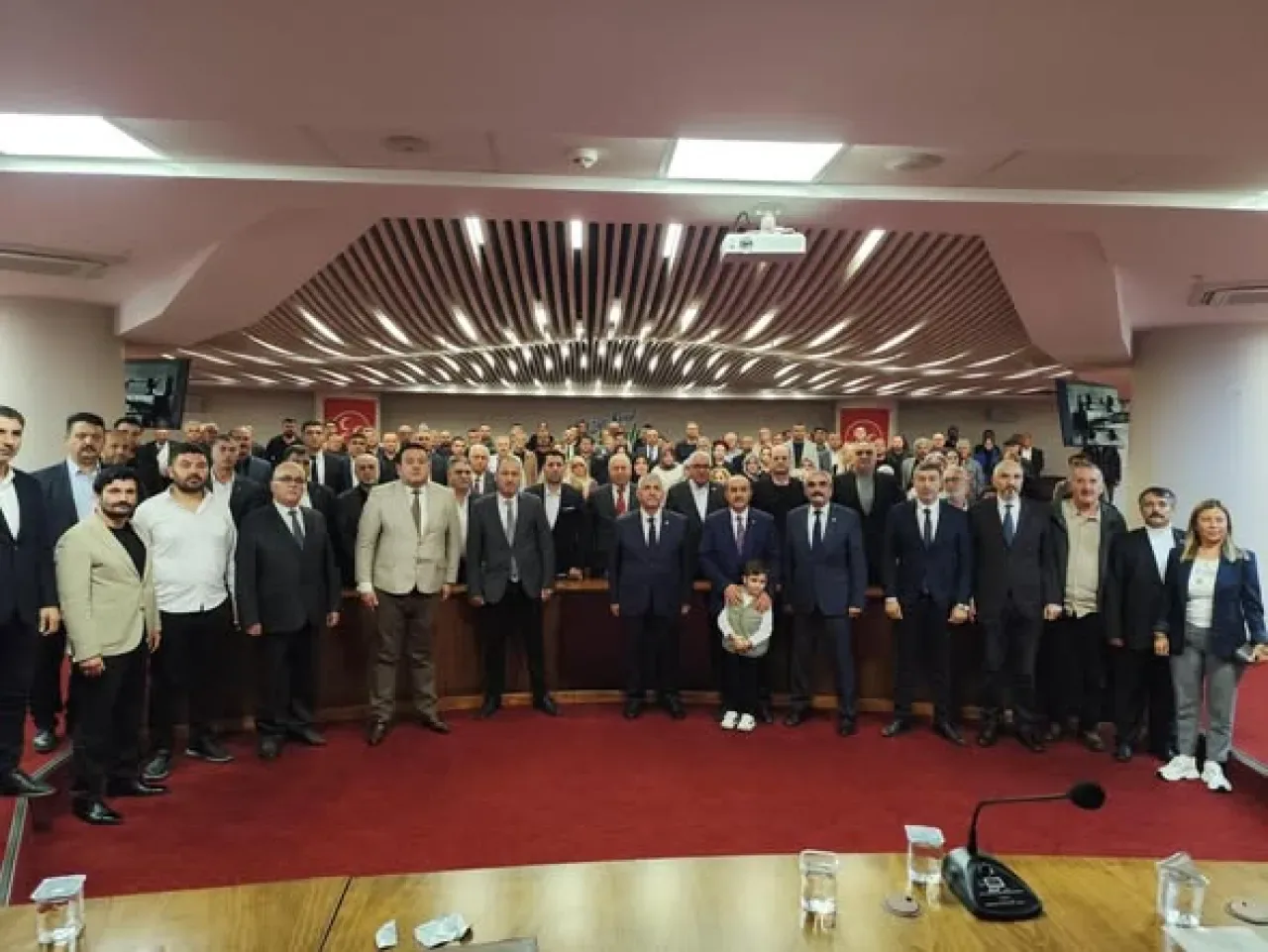 MHP İzmir İl Başkanı Veysel Şahin, Torbalı'da Bölge İstişare Toplantısı Gerçekleştirdi MHP İzmir İl Başkanı Veysel Şahin, Torbalı'da Bölge İstişare Toplantısı Gerçekleştirdi