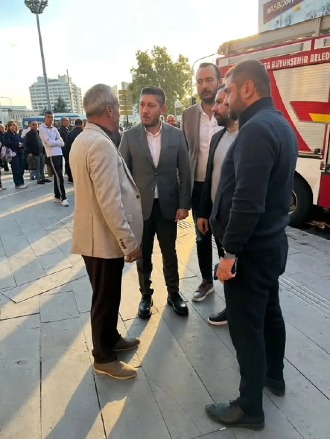 Ankara'da Üniversite Çevresinde Patlama: Can Kaybı Yok Ankara'da Üniversite Çevresinde Patlama: Can Kaybı Yok