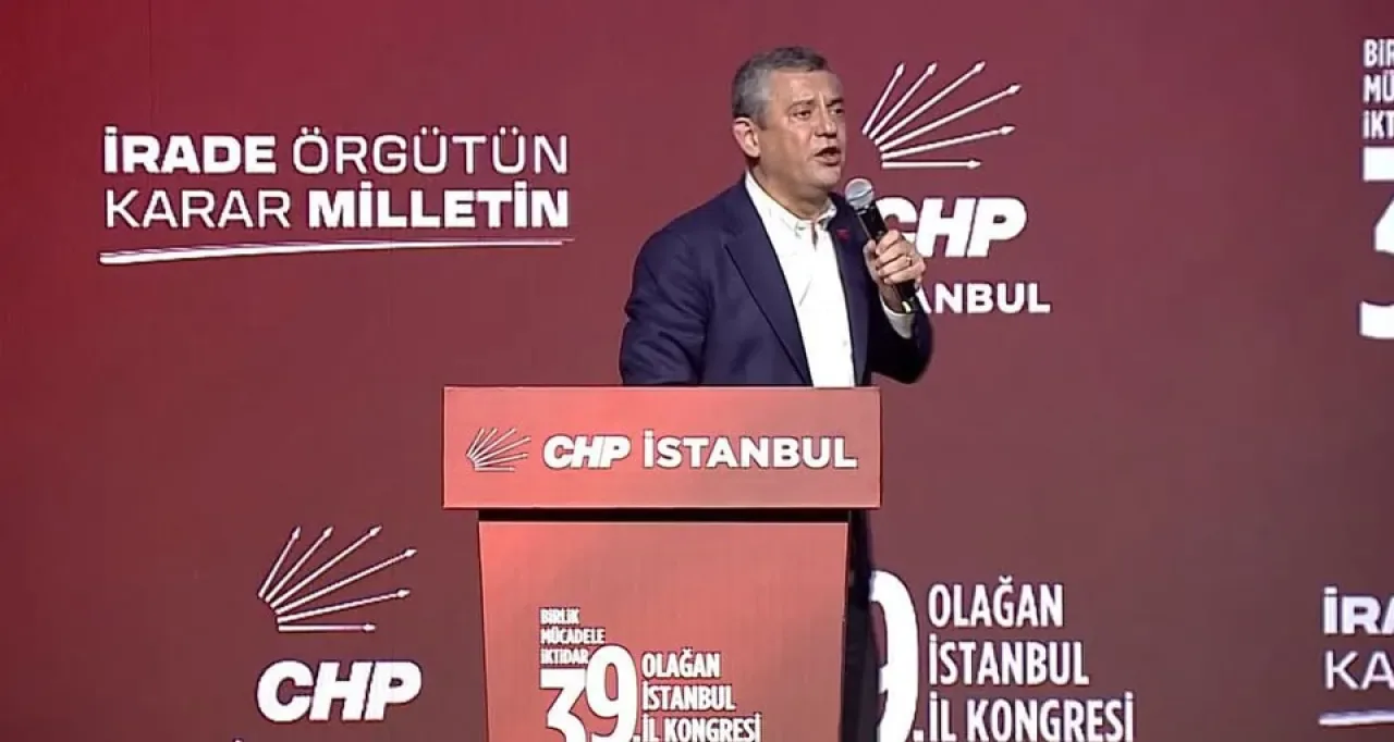 Cumhurbaşkanı Hakkında Sözler Nedeniyle CHP Genel Başkanı Özgür Özel Hakkında Soruşturma Başlatıldı Cumhurbaşkanı Hakkında Sözler Nedeniyle CHP Genel Başkanı Özgür Özel Hakkında Soruşturma Başlatıldı