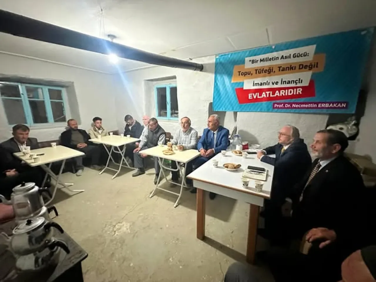 Saadet Partisi Ankara İl Başkanı Mamak'ta Teşkilatla Buluştu Saadet Partisi Ankara İl Başkanı Mamak'ta Teşkilatla Buluştu