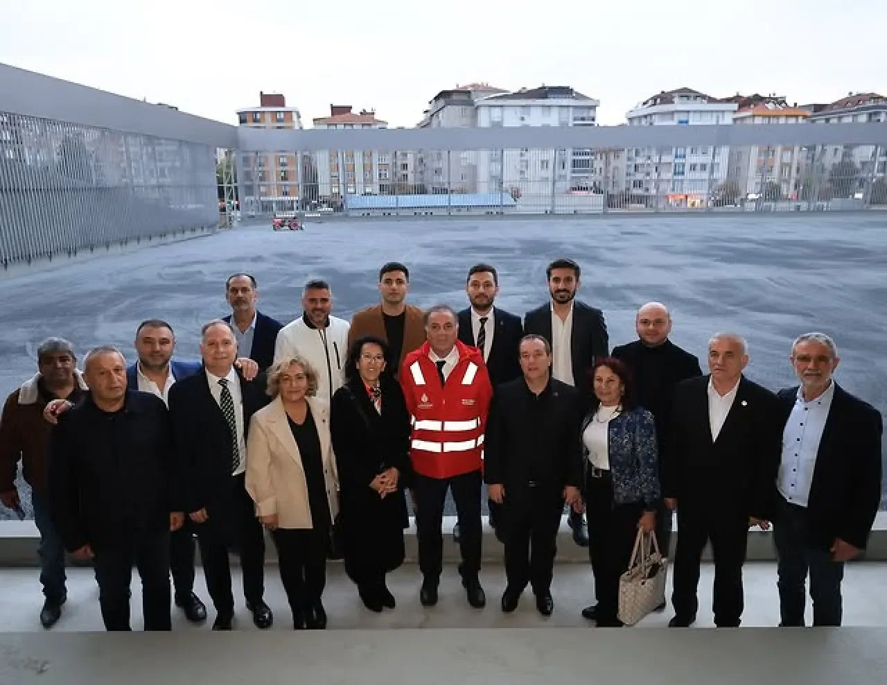 Bahçelievler Kocasinan Spor Tesisi ve Otopark İnşaatında Son Aşamaya Gelindi Bahçelievler Kocasinan Spor Tesisi ve Otopark İnşaatında Son Aşamaya Gelindi