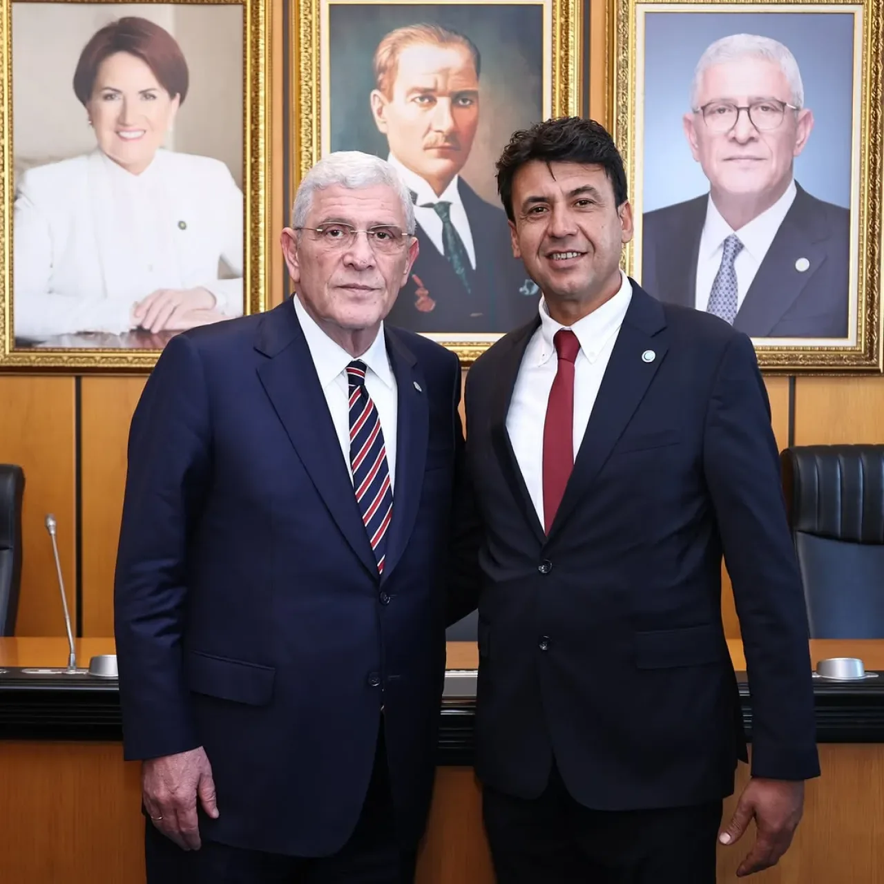 İYİ Parti'de Elmalı İlçe Başkanı Seçilme Heyecanı İYİ Parti'de Elmalı İlçe Başkanı Seçilme Heyecanı