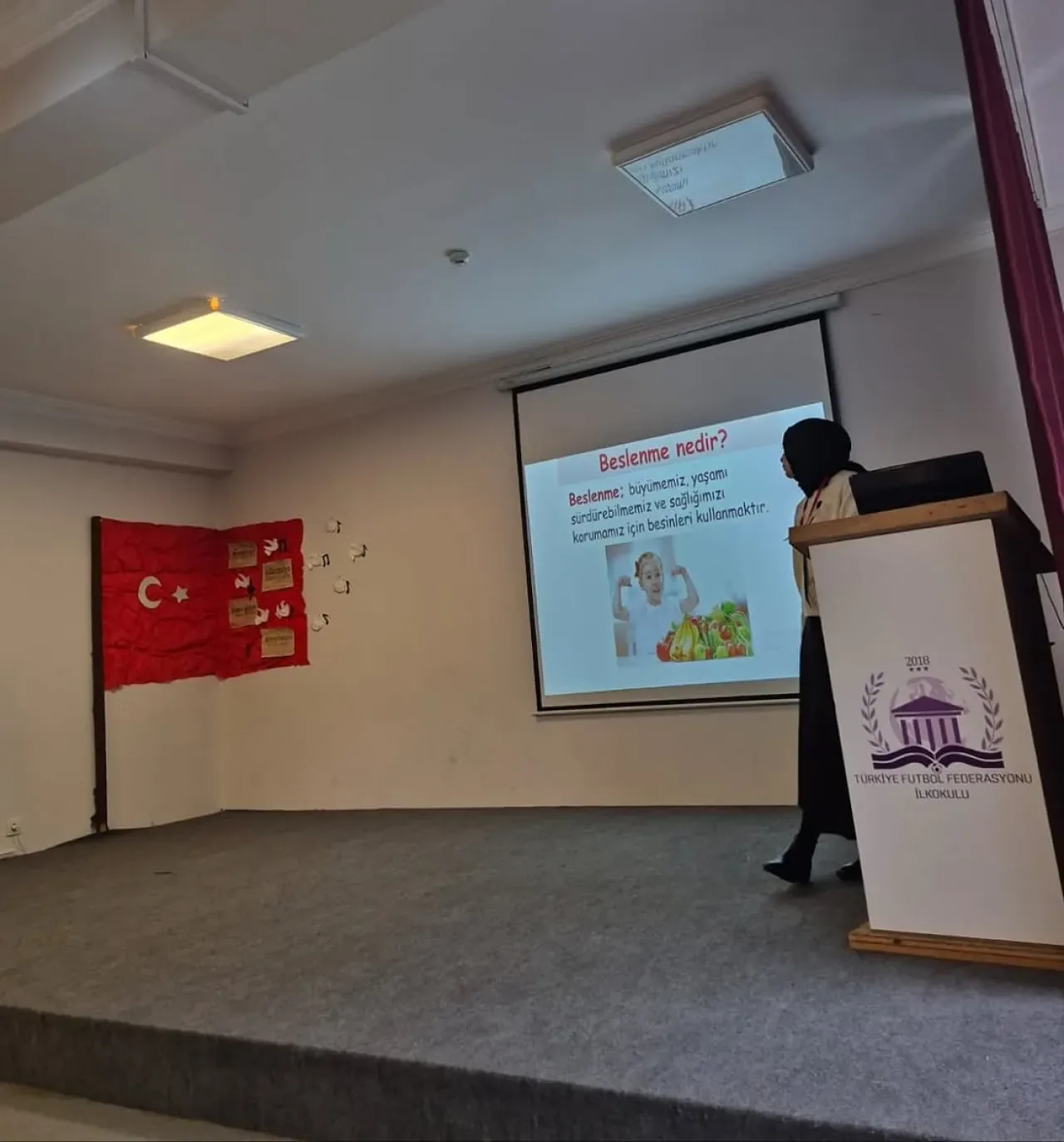Beykoz'da İlkokul Öğrencilerine Sağlıklı Beslenme Eğitimi Beykoz'da İlkokul Öğrencilerine Sağlıklı Beslenme Eğitimi