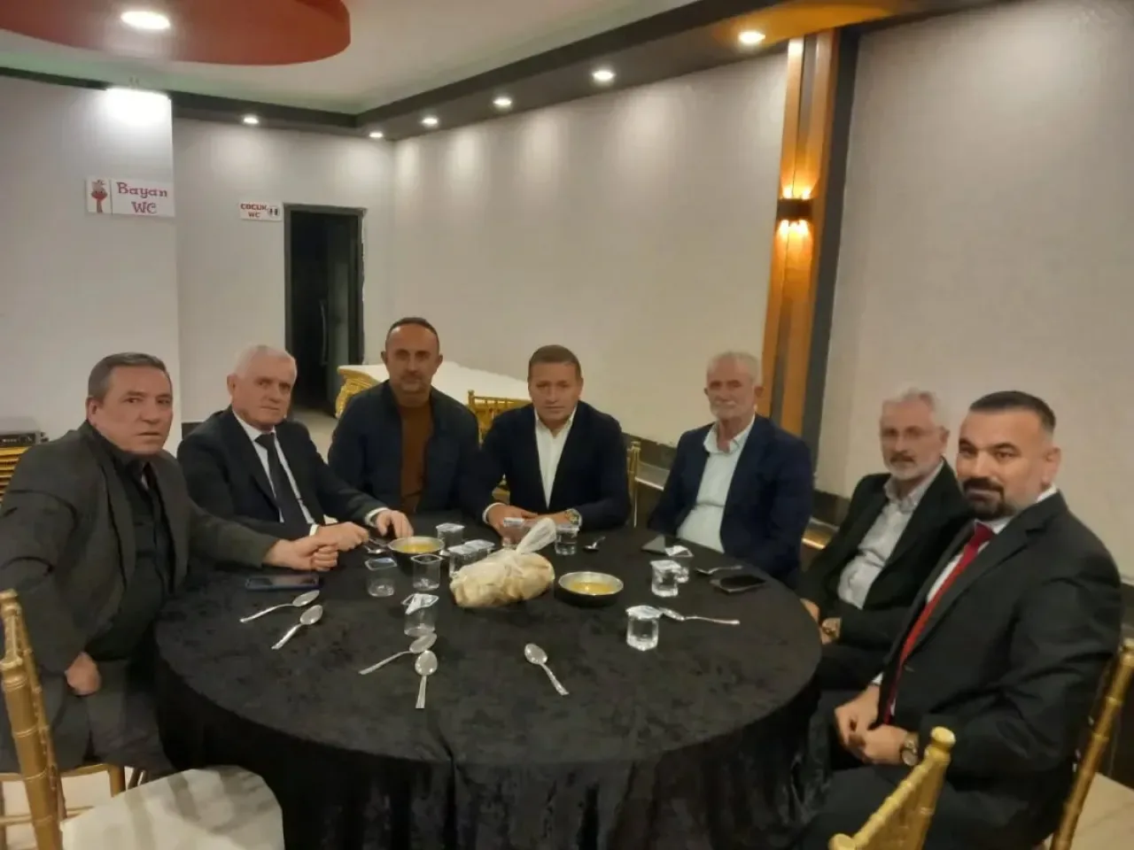 AK Parti Sincan İlçe Teşkilatı, Çorumlular Derneği'nin Programında AK Parti Sincan İlçe Teşkilatı, Çorumlular Derneği'nin Programında