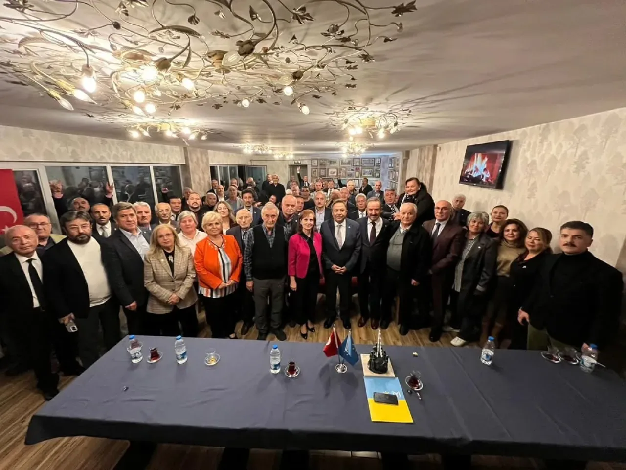 İYİ Parti Yenimahalle'de Yeni Dönem İlk Yönetim Kurulu Toplantısı Gerçekleştirildi İYİ Parti Yenimahalle'de Yeni Dönem İlk Yönetim Kurulu Toplantısı Gerçekleştirildi