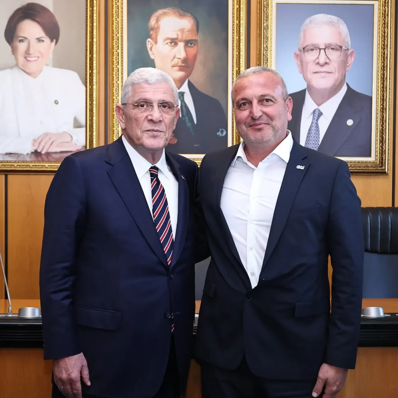 İYİ Parti Genel Başkanı Dervişoğlu, Döşemealtı İlçe Başkanı Ali Özbey'i Tebrik Etti İYİ Parti Genel Başkanı Dervişoğlu, Döşemealtı İlçe Başkanı Ali Özbey'i Tebrik Etti