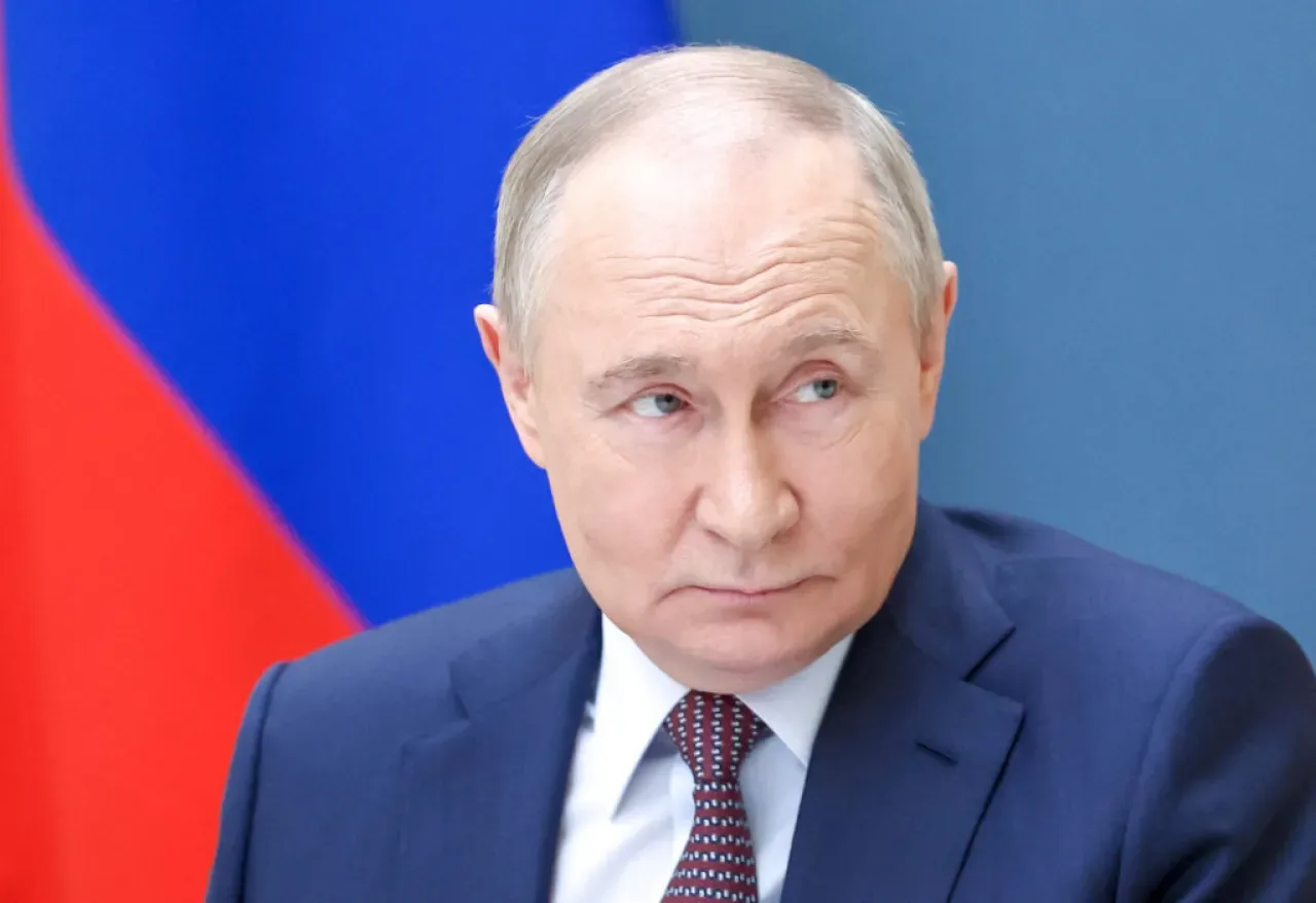 Putin: Sovyet İdeolojisi Yerini Vatanseverliğe Bırakabilir Putin: Sovyet İdeolojisi Yerini Vatanseverliğe Bırakabilir