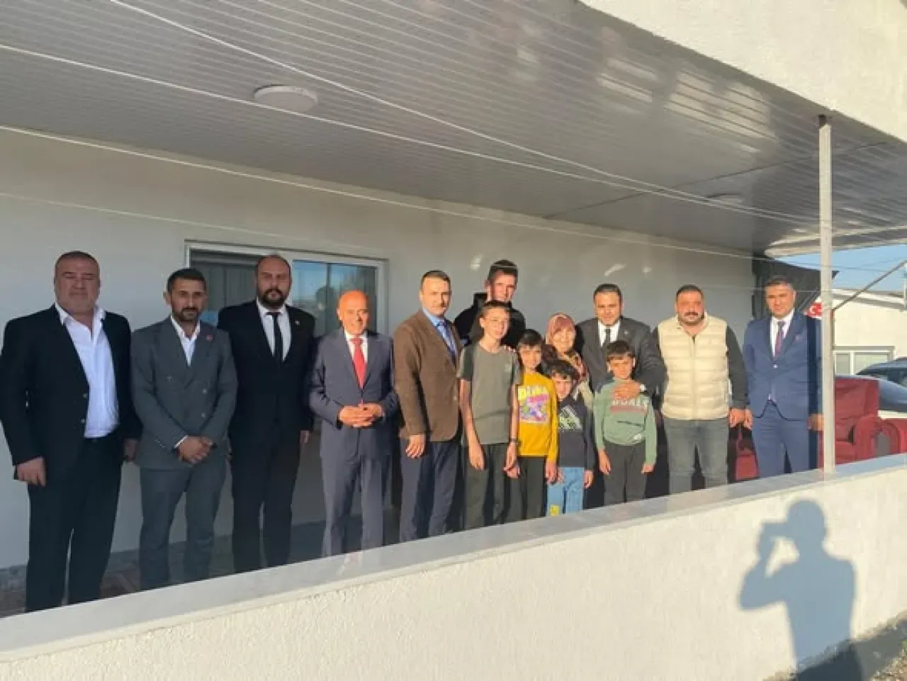 MHP Ankara Heyeti, Ayaş'ta Mahalle Ziyareti Gerçekleştirdi MHP Ankara Heyeti, Ayaş'ta Mahalle Ziyareti Gerçekleştirdi