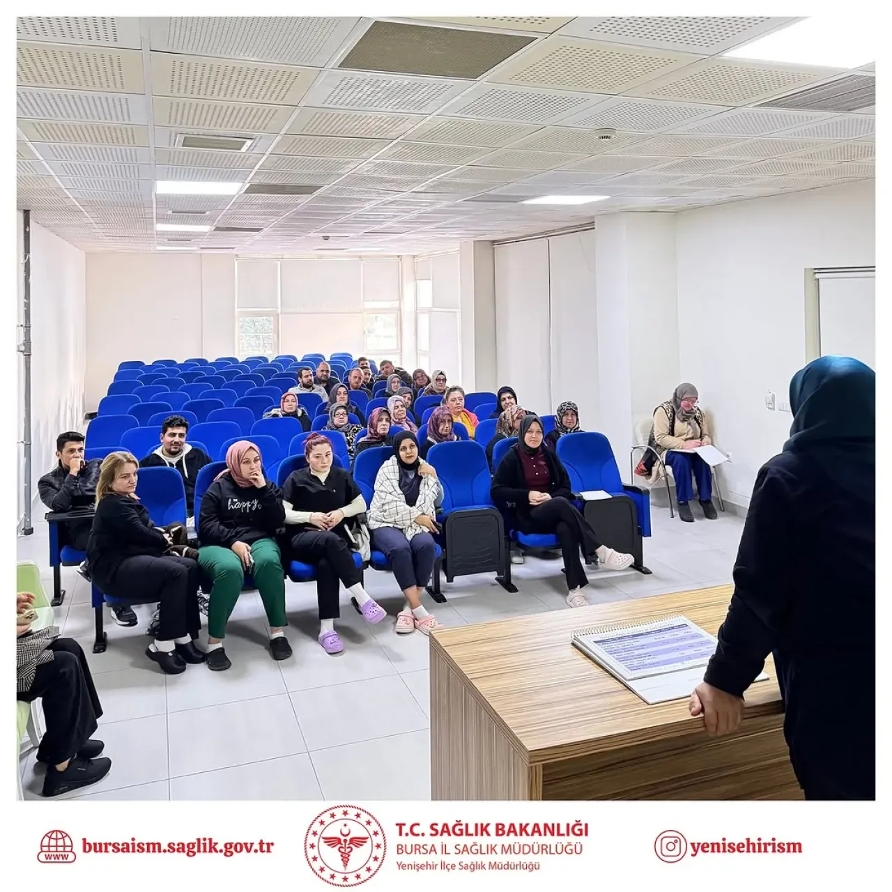 Bursa Yenişehir'de Huzurevi Personeline Diyabet, Beslenme ve Obezite Eğitimi Bursa Yenişehir'de Huzurevi Personeline Diyabet, Beslenme ve Obezite Eğitimi