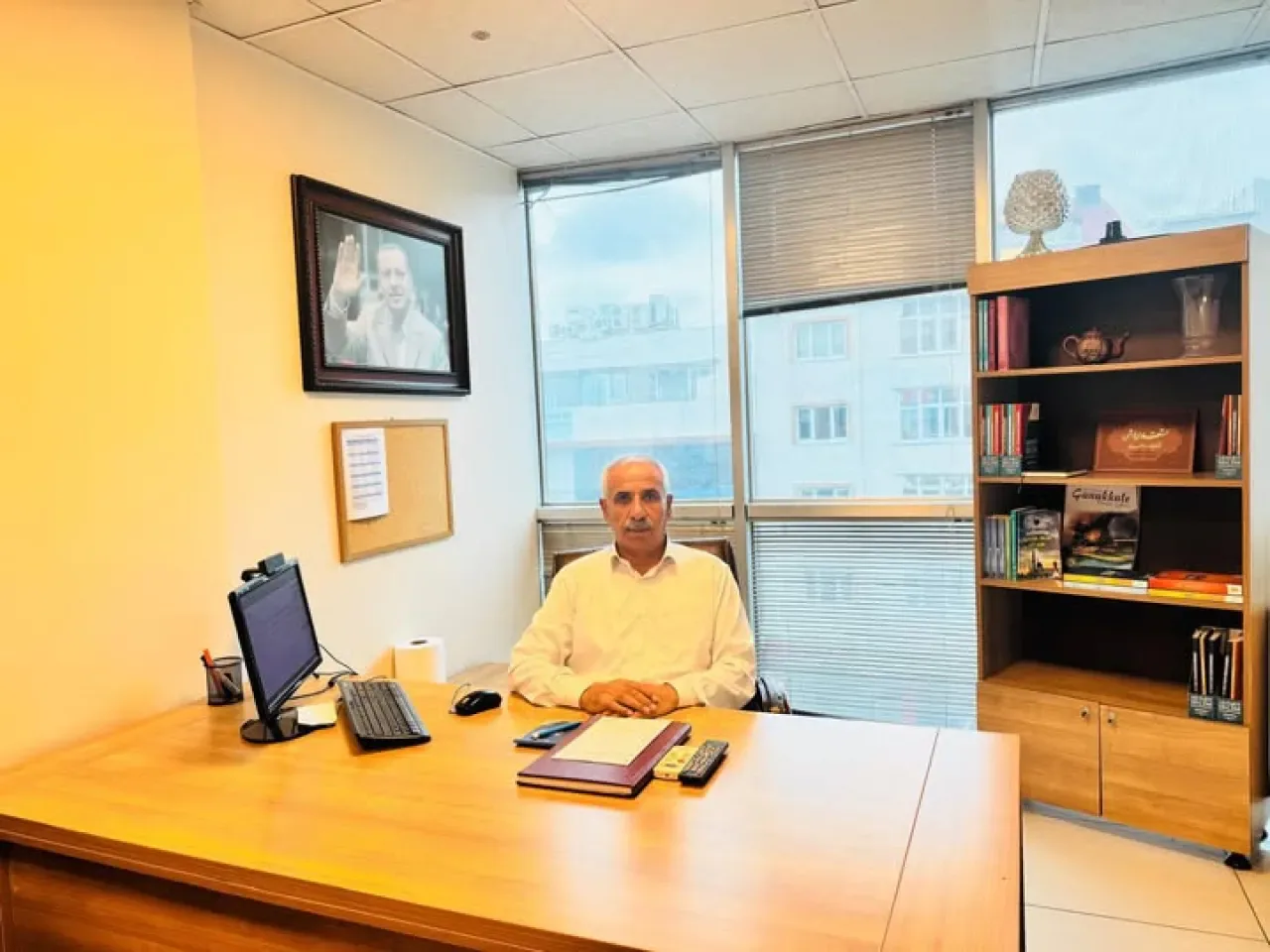 AK Parti Arnavutköy İlçe Başkanlığı Vatandaşlara Açık AK Parti Arnavutköy İlçe Başkanlığı Vatandaşlara Açık