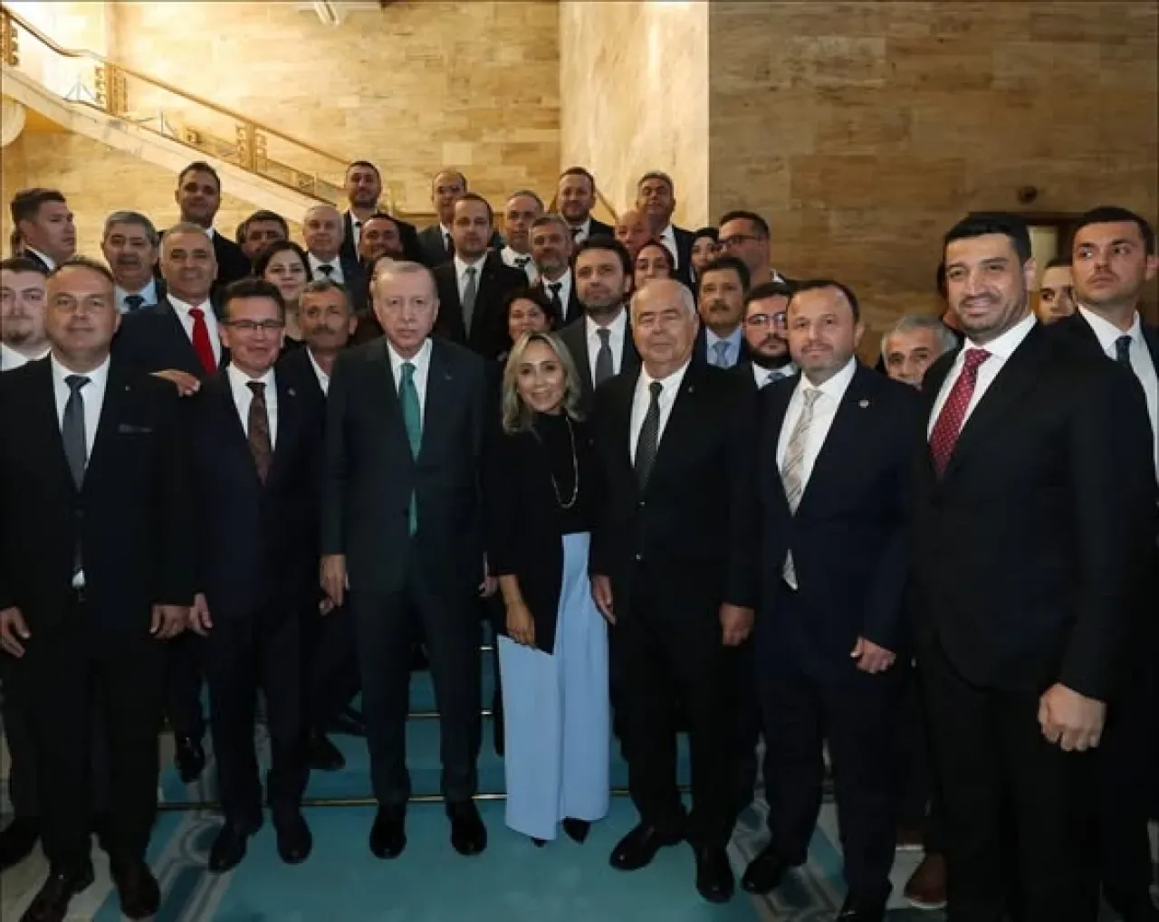 AK Parti Antalya Milletvekili Taş, Grup Toplantılarını Aile Buluşması Olarak Nitelendirdi AK Parti Antalya Milletvekili Taş, Grup Toplantılarını Aile Buluşması Olarak Nitelendirdi