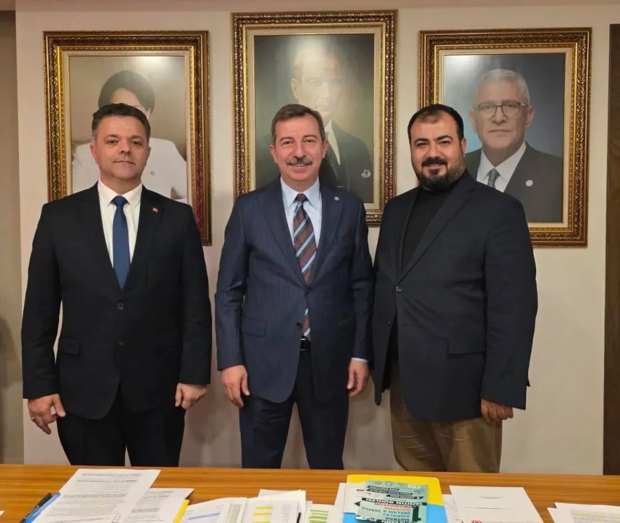 İYİ Parti Bursa Milletvekili Hasan Toktaş, Bursa'daki Esnaf ve Medya Temsilcilerini Ağırladı İYİ Parti Bursa Milletvekili Hasan Toktaş, Bursa'daki Esnaf ve Medya Temsilcilerini Ağırladı