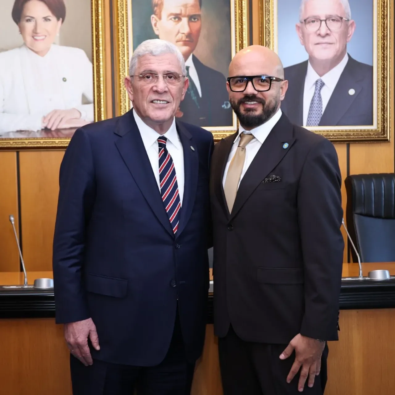 İYİ Parti Genel Başkanı Dervişoğlu, Manavgat İlçe Başkanı Küçükoğlu'nu Tebrik Etti İYİ Parti Genel Başkanı Dervişoğlu, Manavgat İlçe Başkanı Küçükoğlu'nu Tebrik Etti