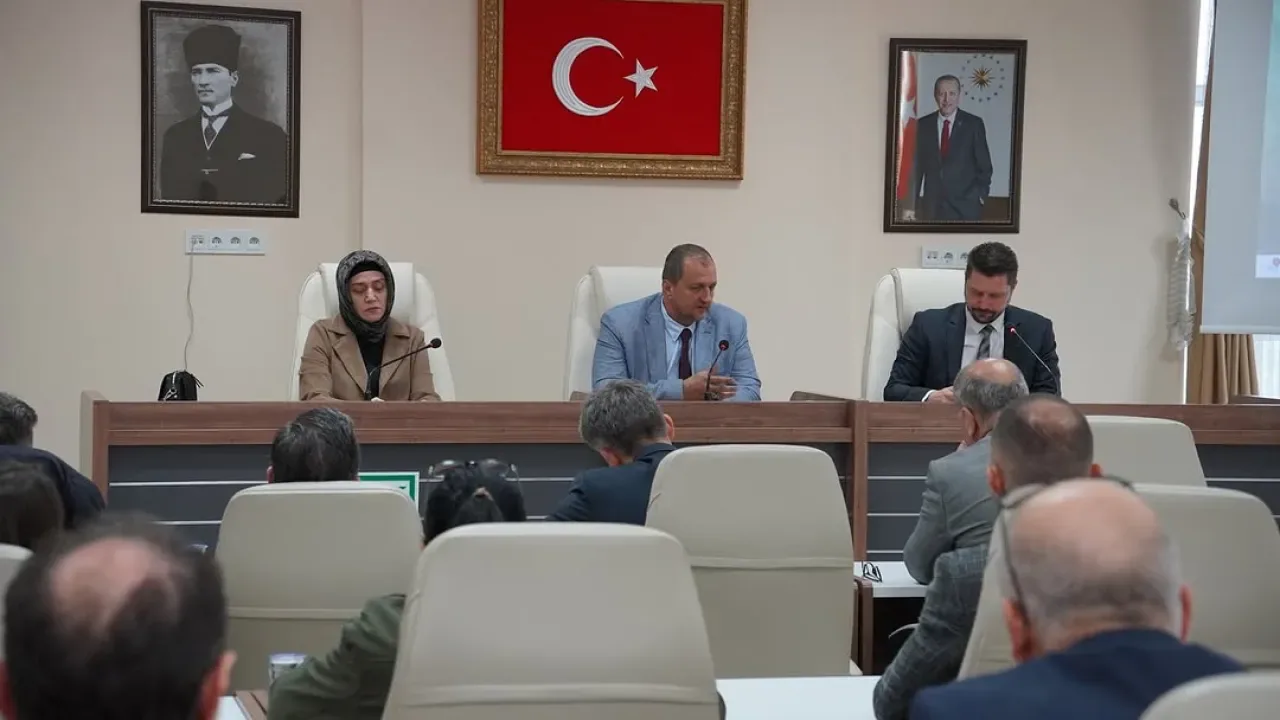 İznik Belediyesi Kasım Ayı Meclis Toplantısını Gerçekleştirdi İznik Belediyesi Kasım Ayı Meclis Toplantısını Gerçekleştirdi