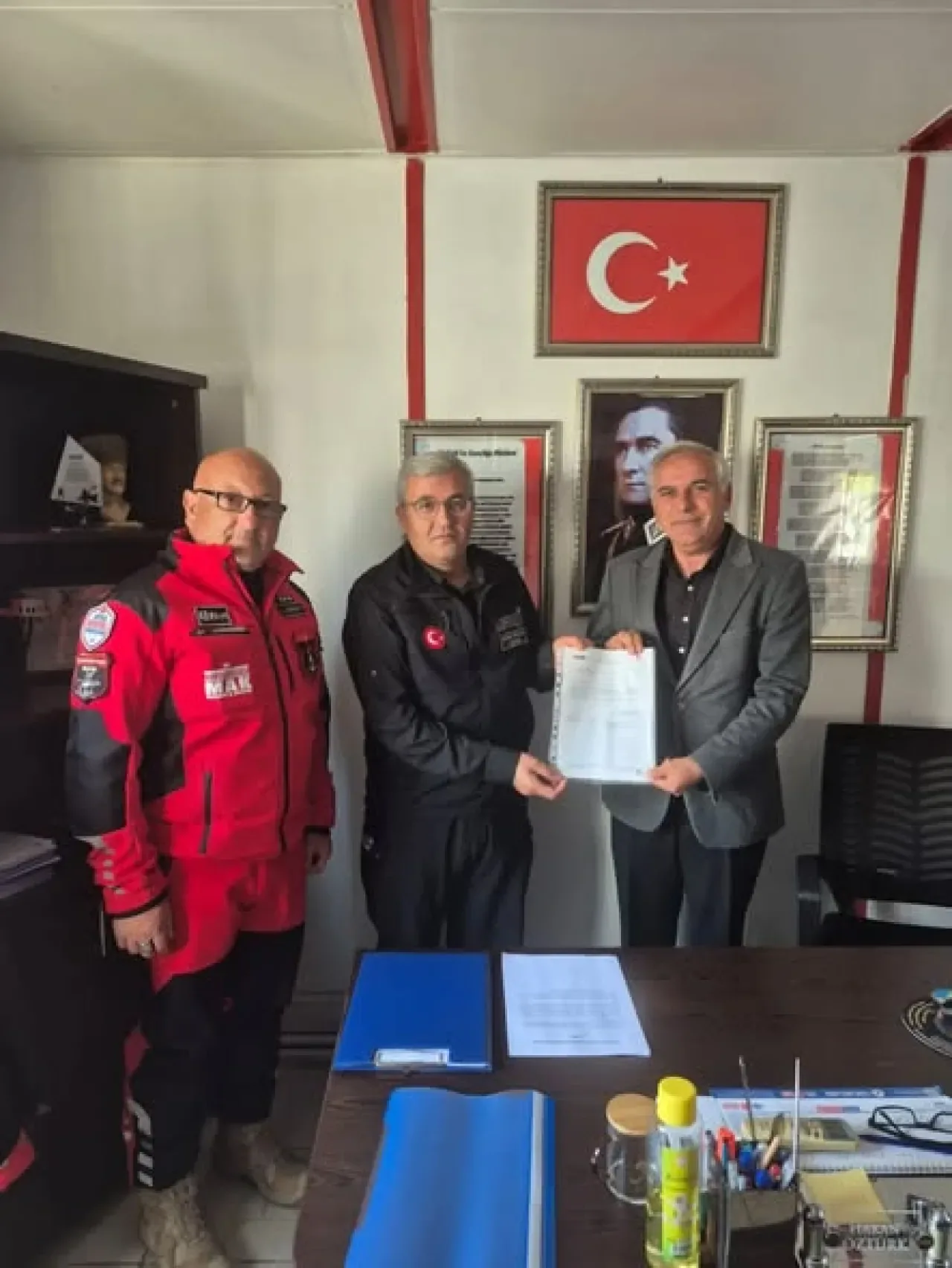 Bursa'da Mudanya Belediyesi MAK Ekibi AFAD Akreditasyonu Aldı Bursa'da Mudanya Belediyesi MAK Ekibi AFAD Akreditasyonu Aldı
