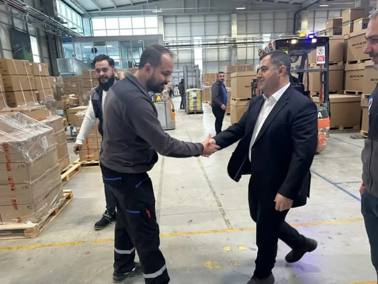 Türk Metal Sendikası Genel Başkanı Uysal Altundağ'ın Selamı AYGERSAN Çalışanlarına Ulaştı Türk Metal Sendikası Genel Başkanı Uysal Altundağ'ın Selamı AYGERSAN Çalışanlarına Ulaştı