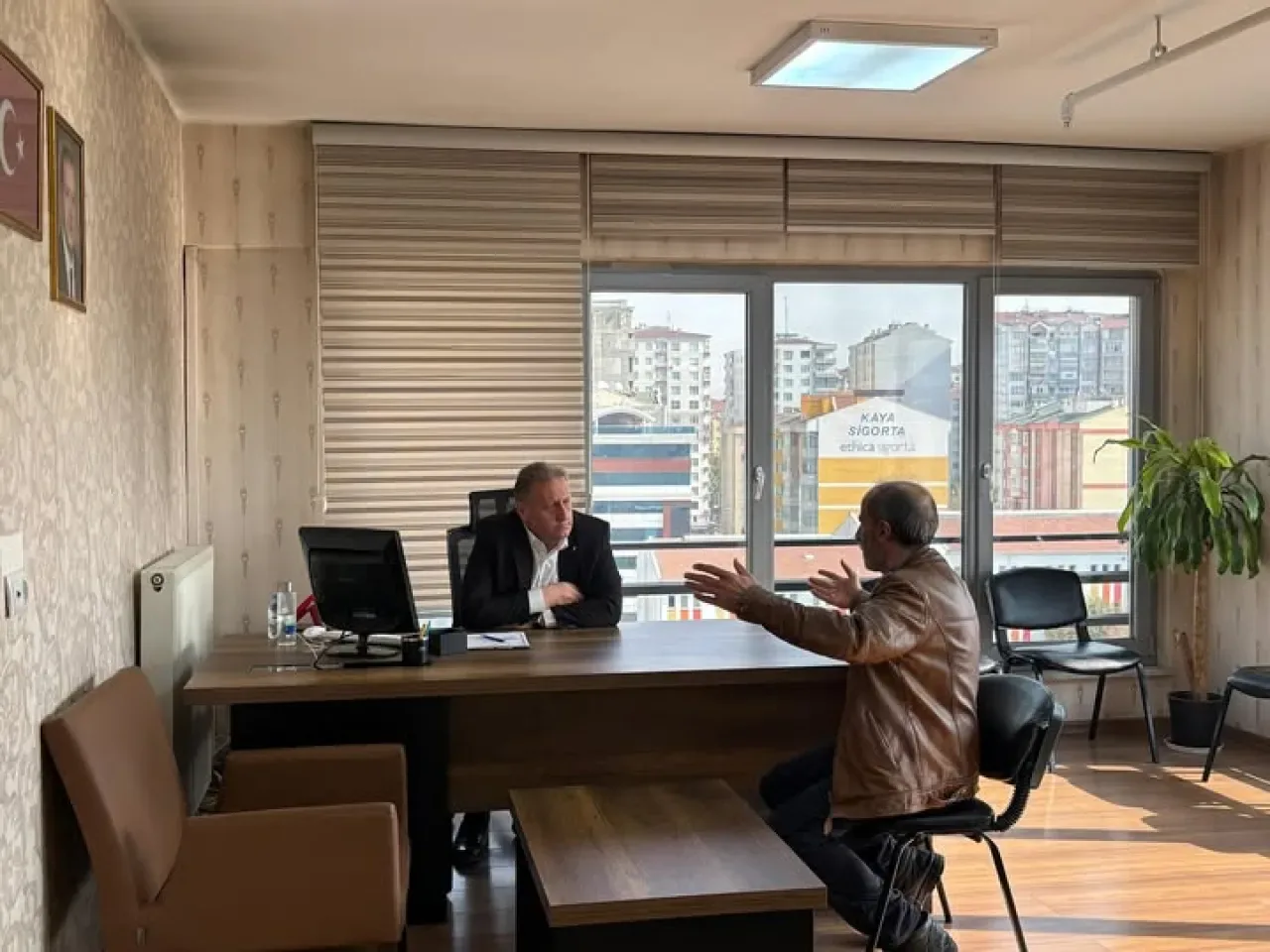 AK Parti Kayseri'de Nöbetçi Başkan Uygulaması ile Misafirler Ağırlanıyor AK Parti Kayseri'de Nöbetçi Başkan Uygulaması ile Misafirler Ağırlanıyor