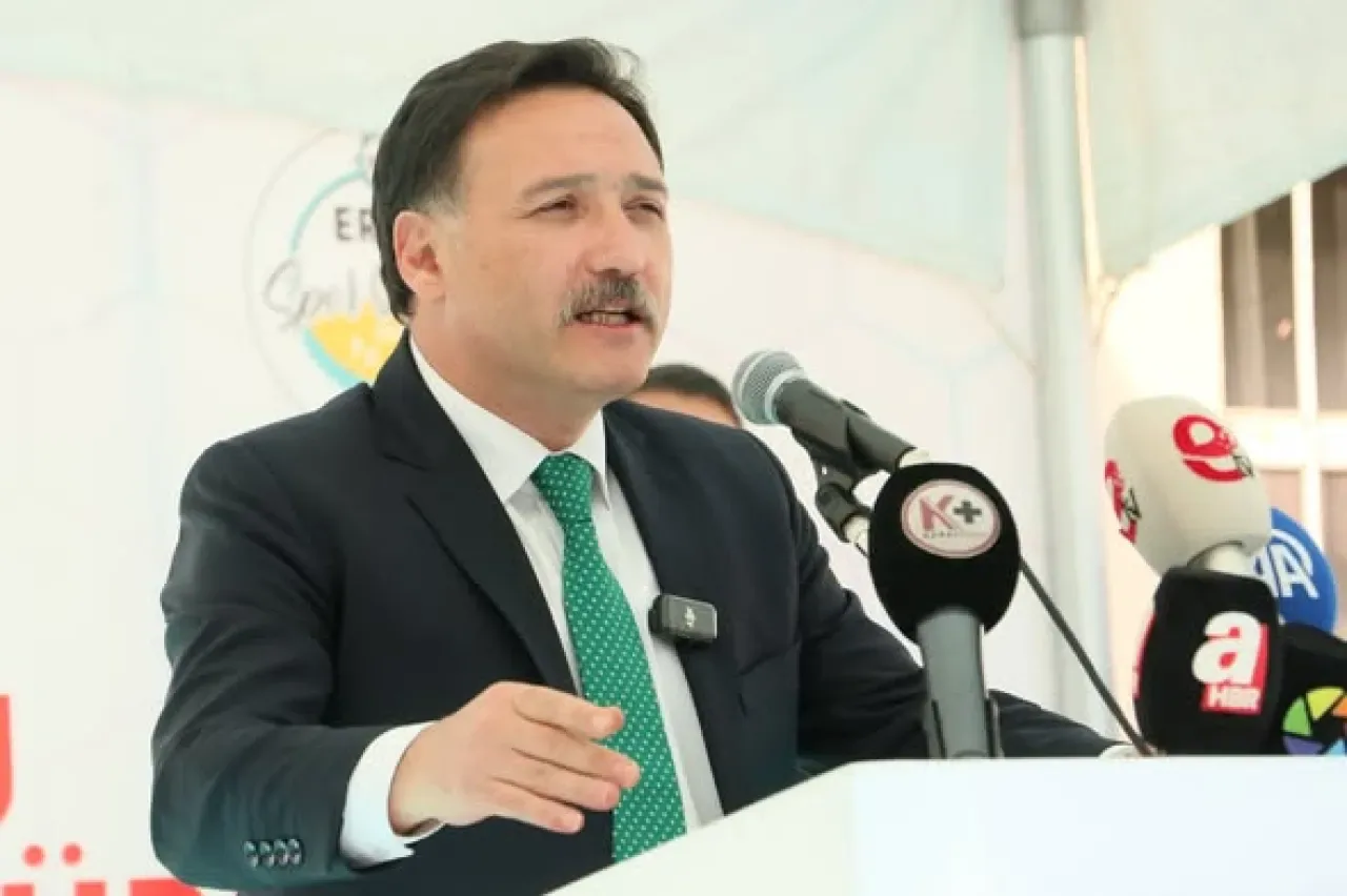 Kayseri'de Yeni Spor Kulübü Açılışı: Erva Spor Kulübü Hizmete Girdi Kayseri'de Yeni Spor Kulübü Açılışı: Erva Spor Kulübü Hizmete Girdi