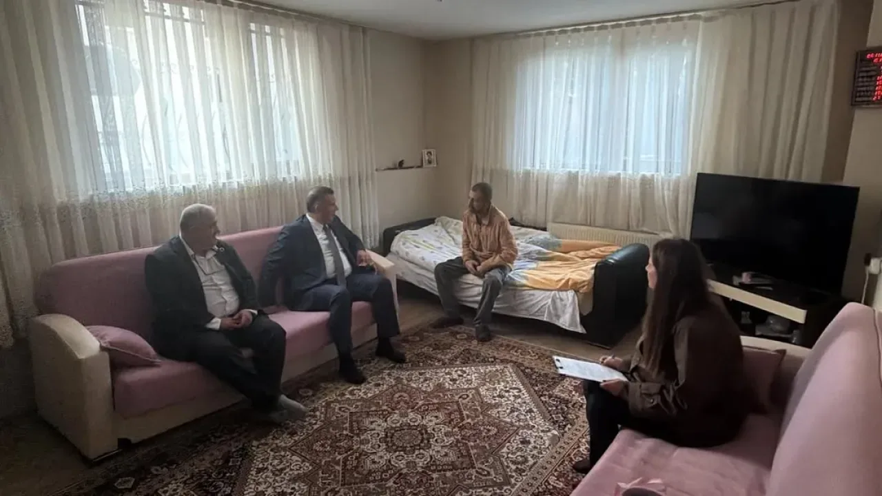 Ailemiz İstanbul Projesi Kapsamında Tuzla'da Ev Ziyaretleri Ailemiz İstanbul Projesi Kapsamında Tuzla'da Ev Ziyaretleri