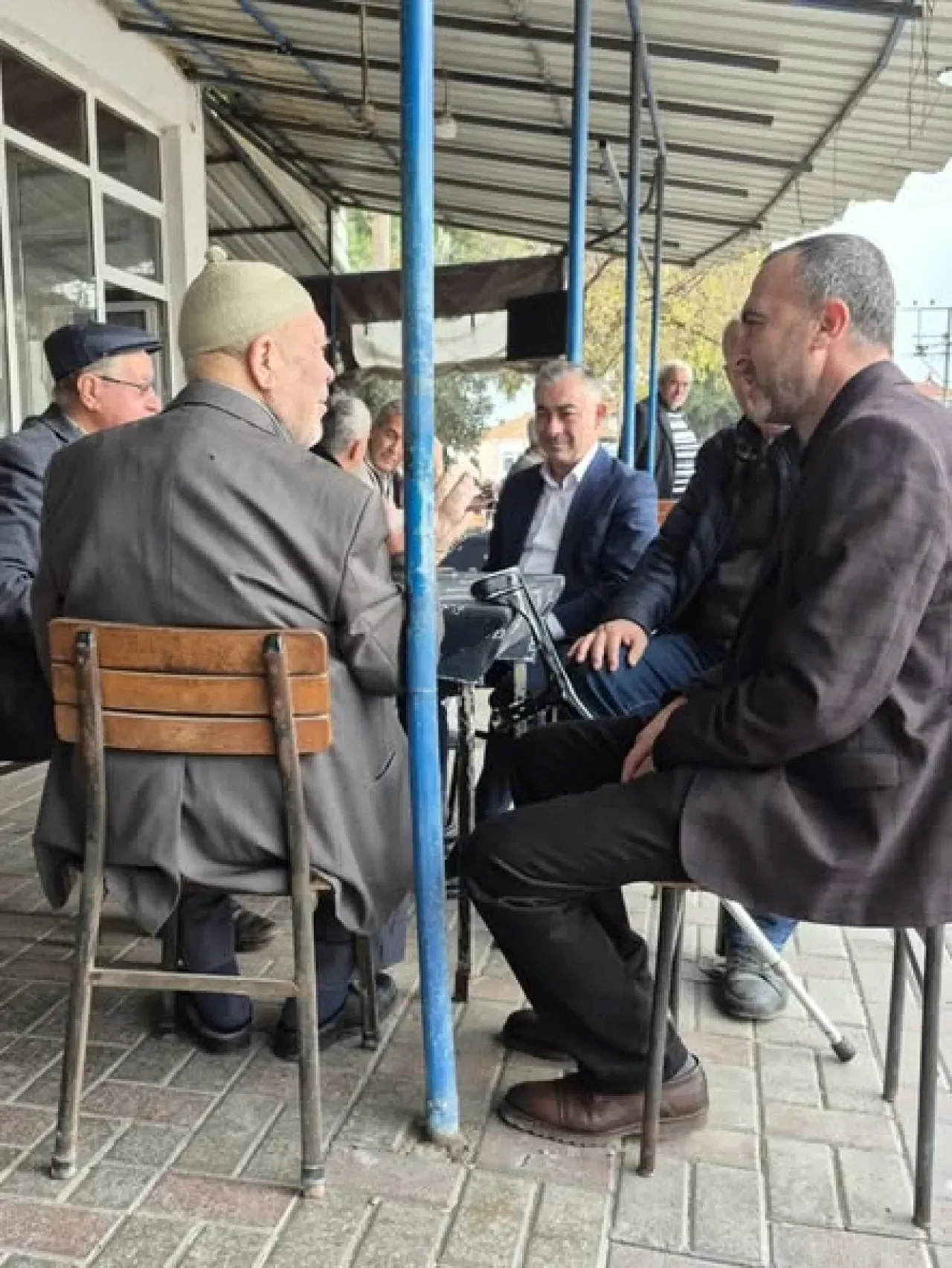 Manyas Belediyesi, Akçaova Mahallesi'nde Vatandaşlarla Buluştu Manyas Belediyesi, Akçaova Mahallesi'nde Vatandaşlarla Buluştu