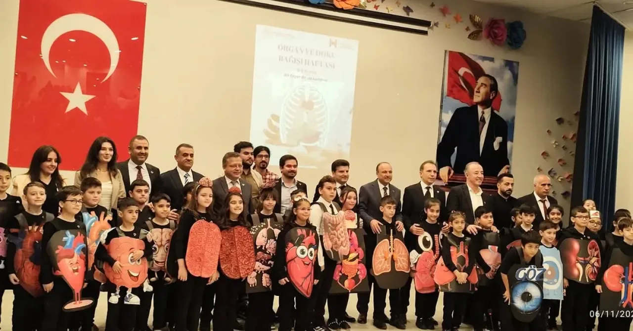 Zeytinburnu'nda Doku ve Organ Bağışı Haftası Farkındalık Töreni Düzenlendi Zeytinburnu'nda Doku ve Organ Bağışı Haftası Farkındalık Töreni Düzenlendi