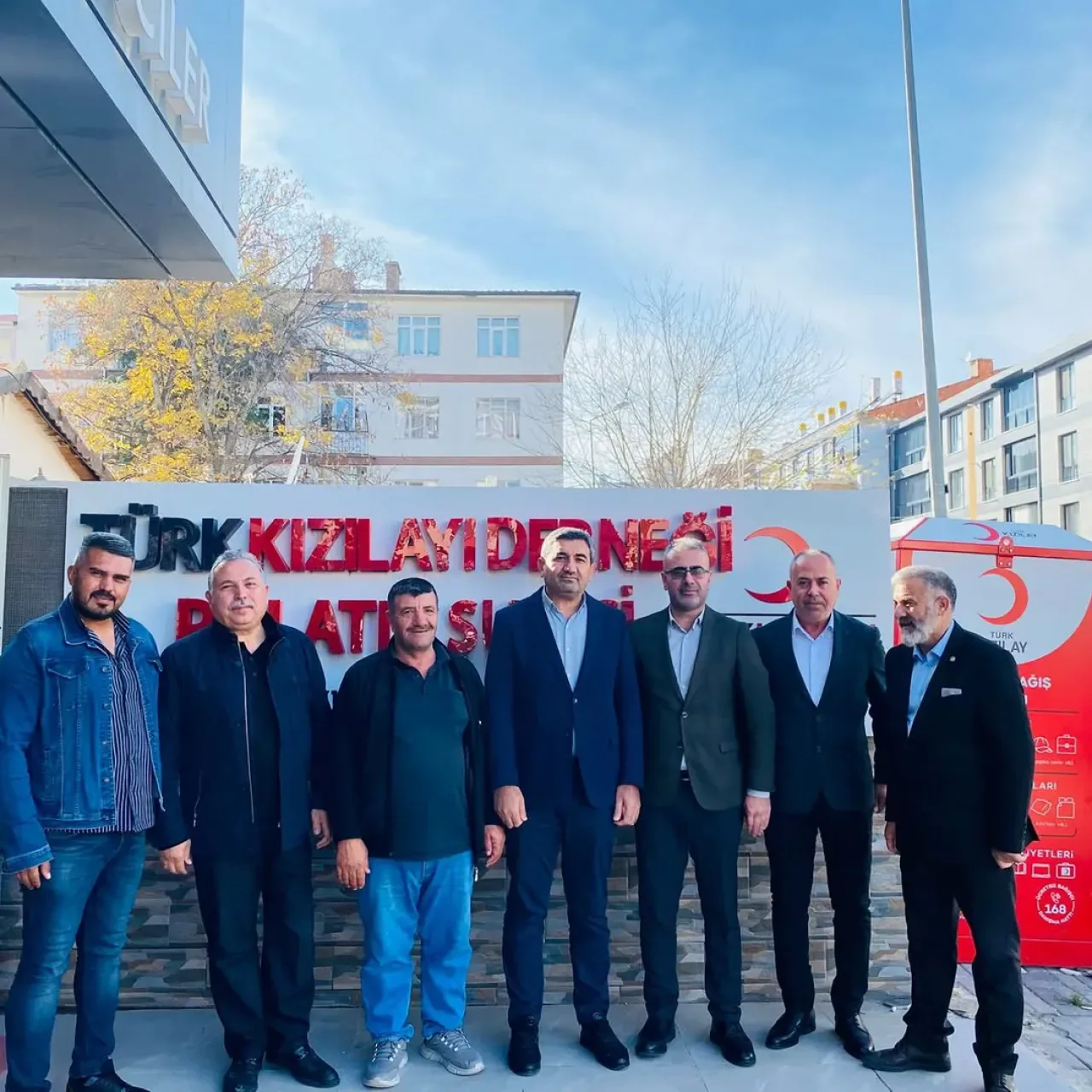Polatlı'da Kızılay Haftası Ziyareti: Sosyal Dayanışma ve Yardım Faaliyetleri Görüşüldü Polatlı'da Kızılay Haftası Ziyareti: Sosyal Dayanışma ve Yardım Faaliyetleri Görüşüldü
