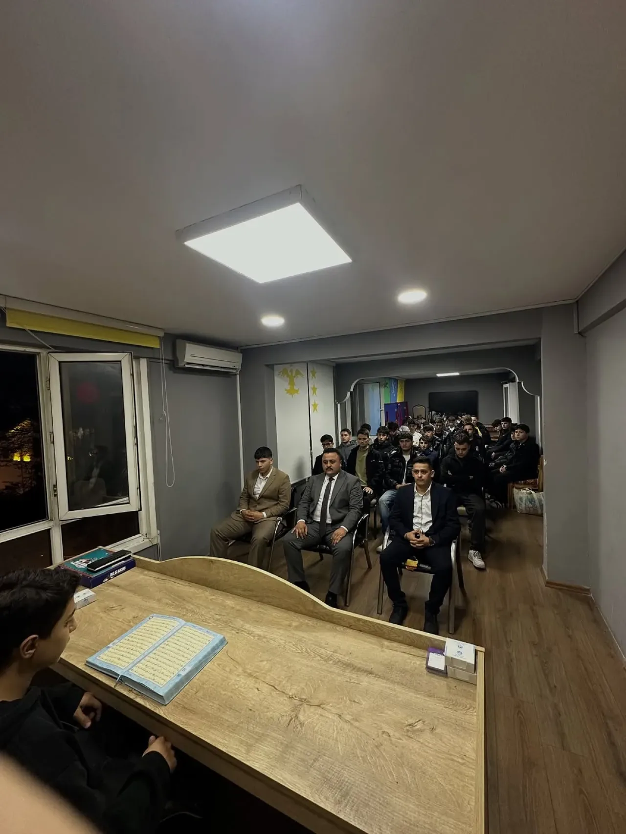 Pendik Ülkü Ocakları'ndan Kuran-ı Kerim Hatim Programı Pendik Ülkü Ocakları'ndan Kuran-ı Kerim Hatim Programı