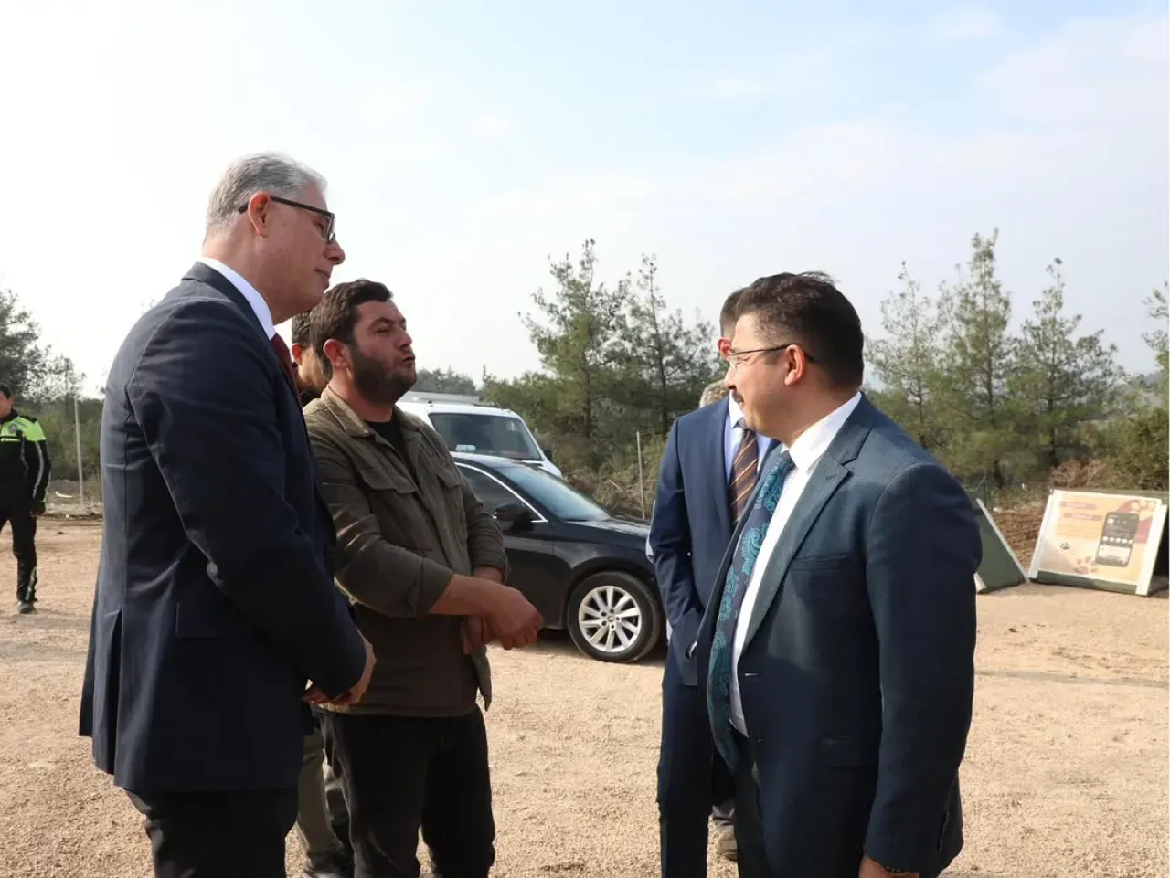 Bursa Mudanya'da Hayvan Doğal Yaşam Alanı Açıldı Bursa Mudanya'da Hayvan Doğal Yaşam Alanı Açıldı