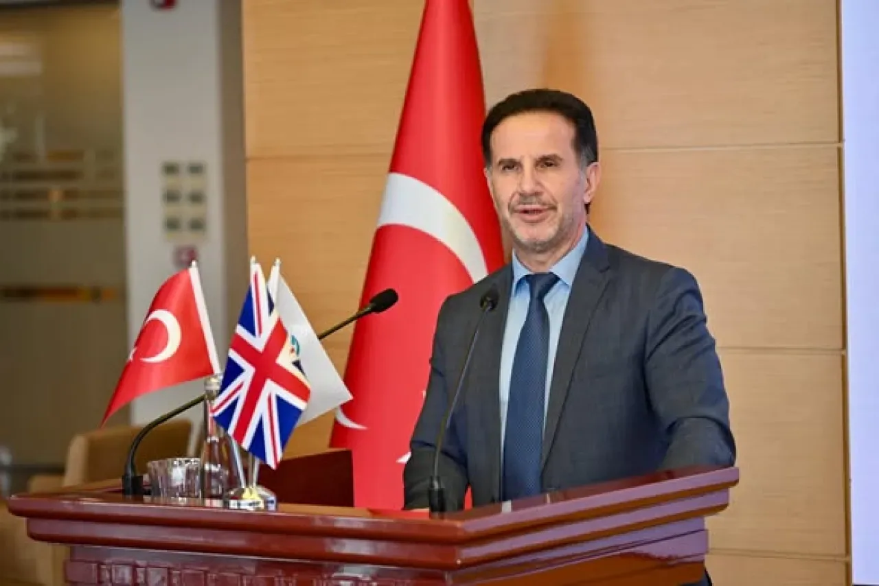 İstanbul Ticaret Odası ve İngiliz Ticaret Odası'ndan Önemli İş Birliği İstanbul Ticaret Odası ve İngiliz Ticaret Odası'ndan Önemli İş Birliği