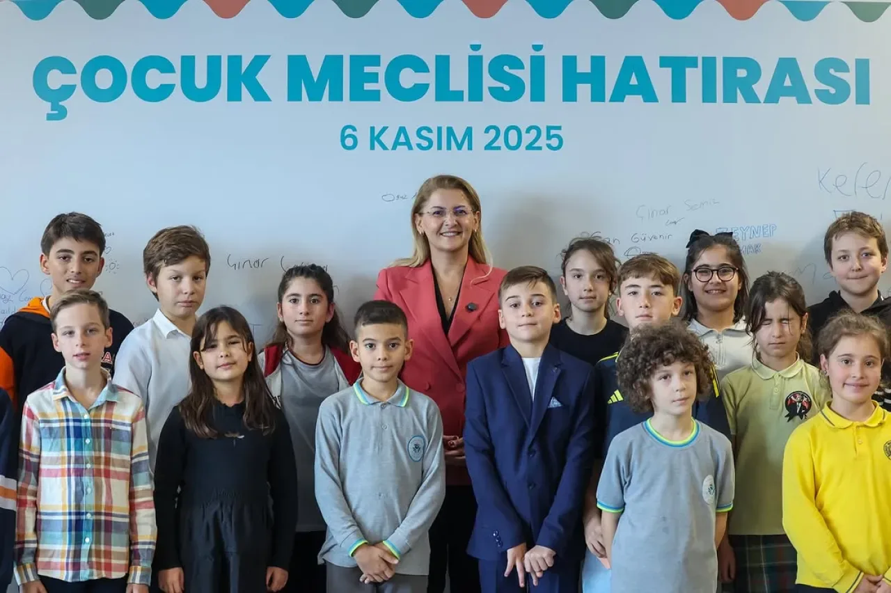 Bakırköy Belediyesi Çocuk Meclisi İlk Toplantısını Gerçekleştirdi Bakırköy Belediyesi Çocuk Meclisi İlk Toplantısını Gerçekleştirdi