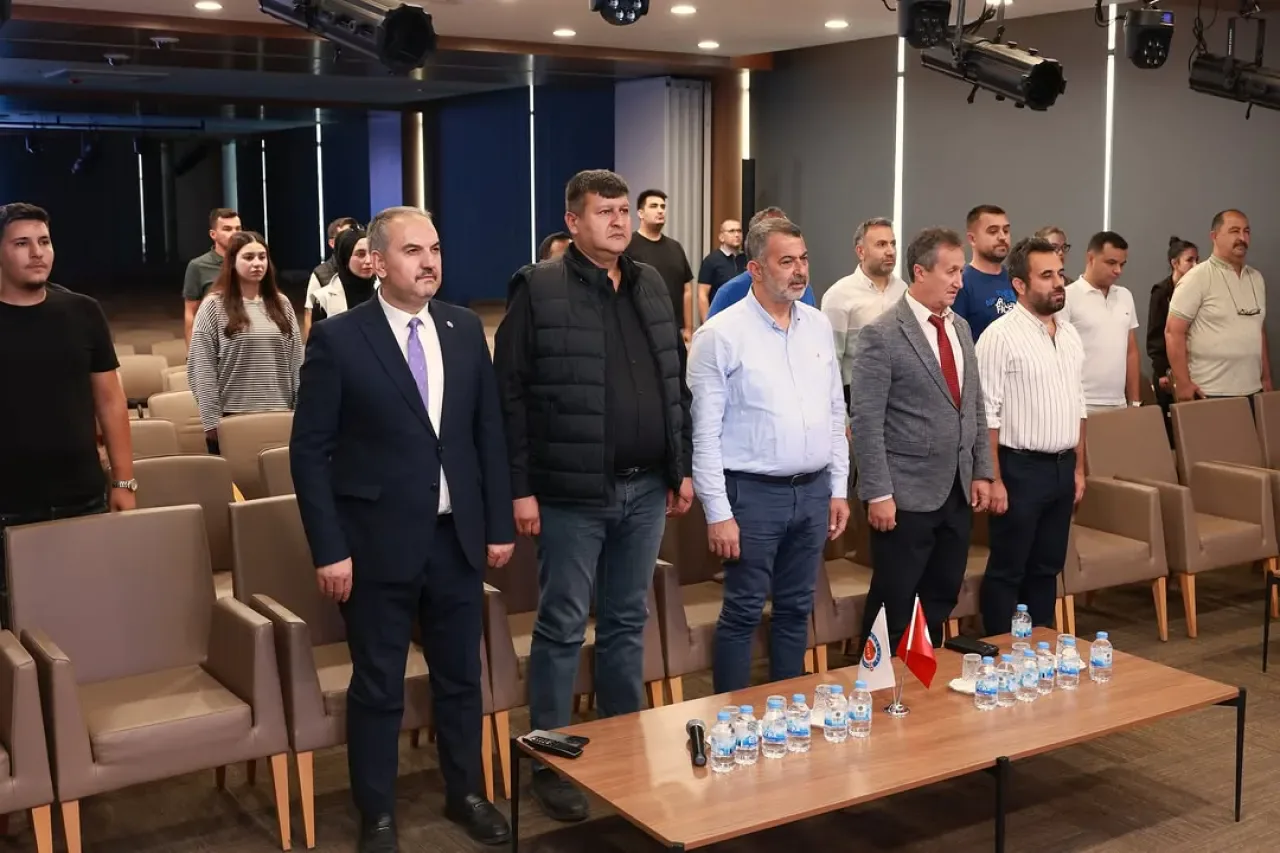 Kumluca'da Ahşap Ambalaj İhracatı İçin ISPM 15 Eğitimi Düzenlendi Kumluca'da Ahşap Ambalaj İhracatı İçin ISPM 15 Eğitimi Düzenlendi