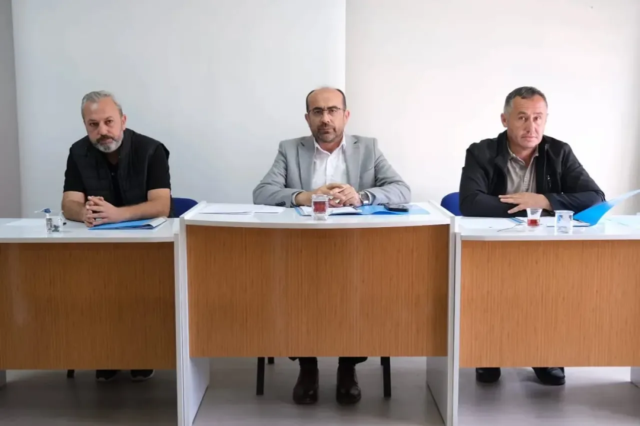 Orhaneli'de Kasım Ayı Meclis Toplantısı Gerçekleştirildi Orhaneli'de Kasım Ayı Meclis Toplantısı Gerçekleştirildi