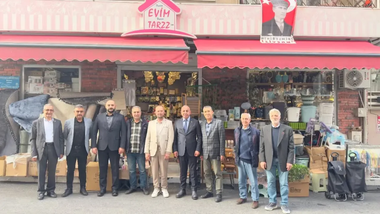 MHP Bursa İl Yöneticilerinden Mudanya Esnaf Ziyareti MHP Bursa İl Yöneticilerinden Mudanya Esnaf Ziyareti