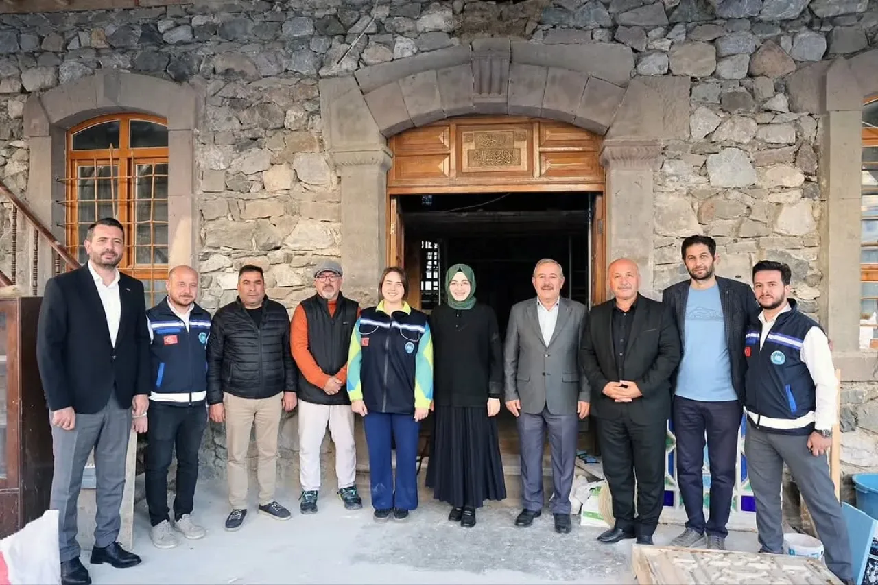 Akyurt Tarihi Merkez Camii Restorasyonla Yenileniyor Akyurt Tarihi Merkez Camii Restorasyonla Yenileniyor