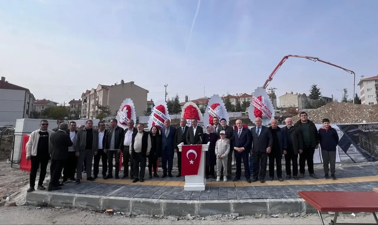 AK Parti Yenimahalle İlçe Başkanlığı'ndan Sungurlu'ya Yatırım AK Parti Yenimahalle İlçe Başkanlığı'ndan Sungurlu'ya Yatırım