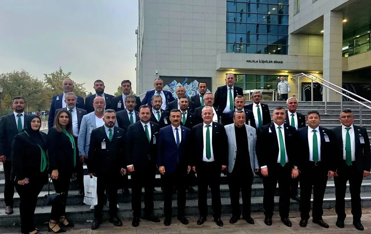 İyi Parti Bursa Milletvekili Yüksel Selçuk Türkoğlu, Kestel Muhtarlarını TBMM'de Ağırladı İyi Parti Bursa Milletvekili Yüksel Selçuk Türkoğlu, Kestel Muhtarlarını TBMM'de Ağırladı