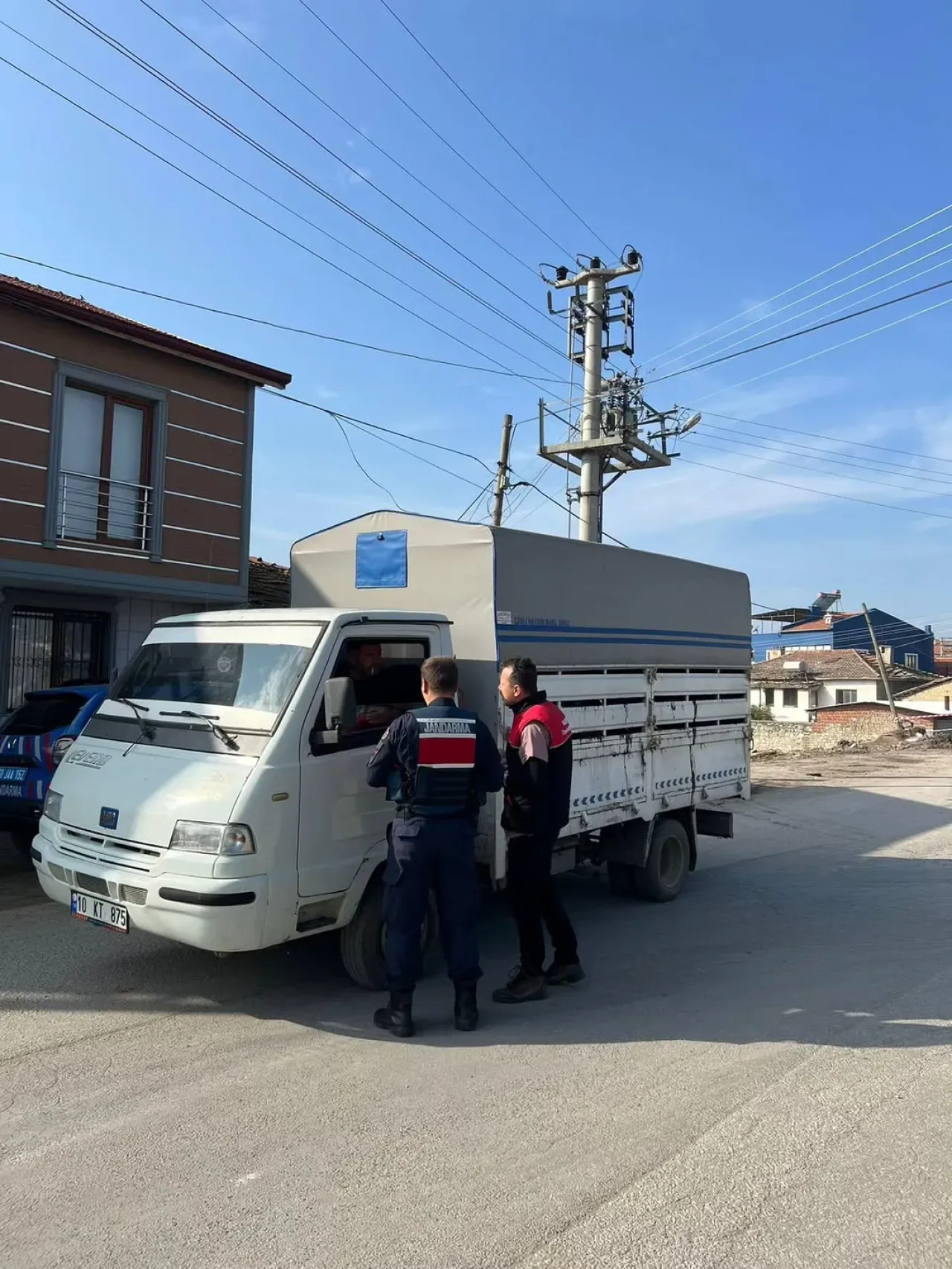 Balıkesir'de Canlı Hayvan Nakli Denetimleri Yoğunlaştırıldı Balıkesir'de Canlı Hayvan Nakli Denetimleri Yoğunlaştırıldı
