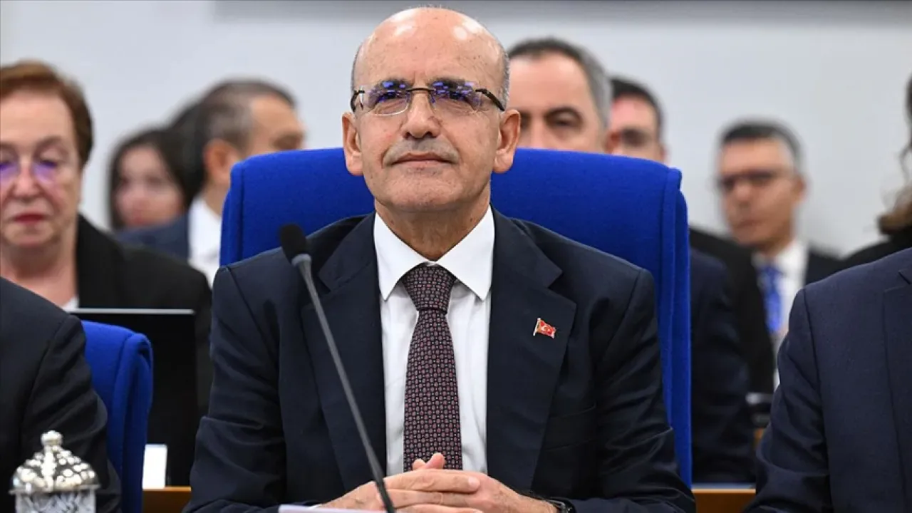 Hazine ve Maliye Bakanı Şimşek: Yeni Bir Vergi Yapılandırması Gündemde Yok Hazine ve Maliye Bakanı Şimşek: Yeni Bir Vergi Yapılandırması Gündemde Yok
