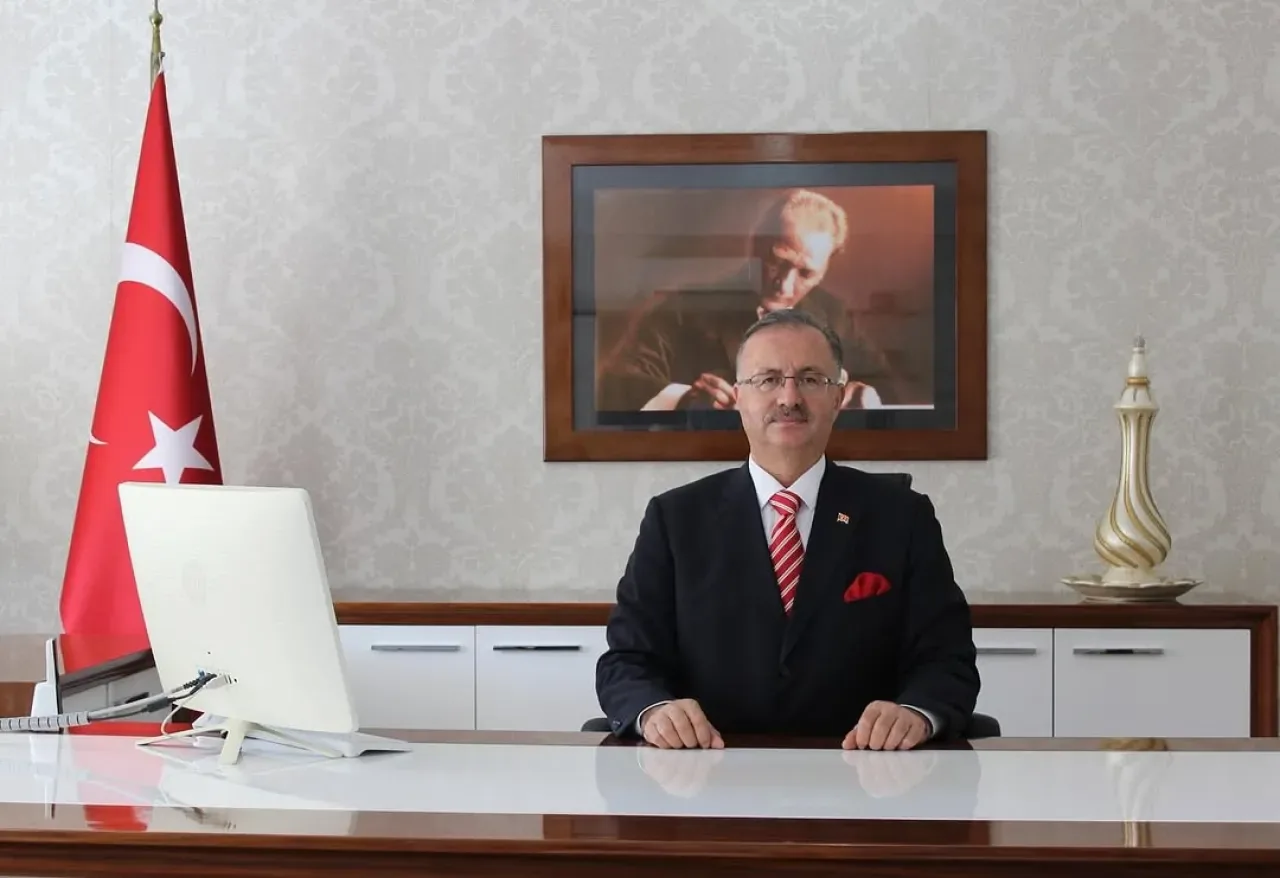 Ataşehir'de Mesleki Eğitim İçin İş Birliği Protokolü İmzalandı Ataşehir'de Mesleki Eğitim İçin İş Birliği Protokolü İmzalandı