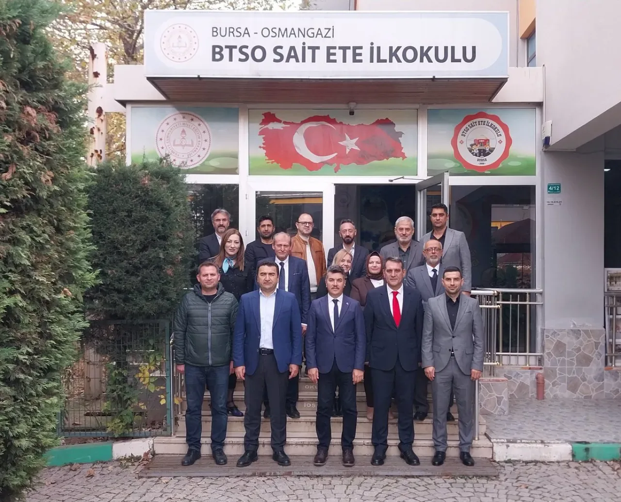 BTSO Sait Ete İlkokulu'nda Dilimizin Zenginlikleri Sergisi Açıldı BTSO Sait Ete İlkokulu'nda Dilimizin Zenginlikleri Sergisi Açıldı
