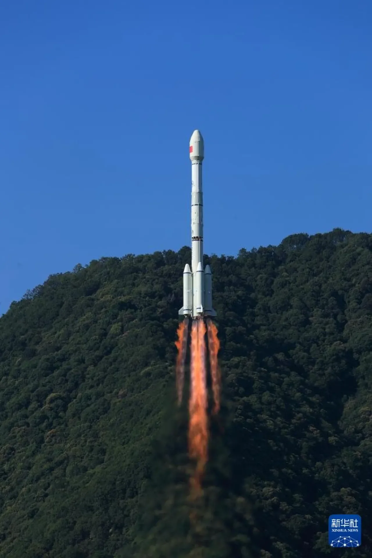 Çin'in BeiDou Navigasyon Uydu Sistemi 50 Operasyonel Uyduya Ulaştı Çin'in BeiDou Navigasyon Uydu Sistemi 50 Operasyonel Uyduya Ulaştı