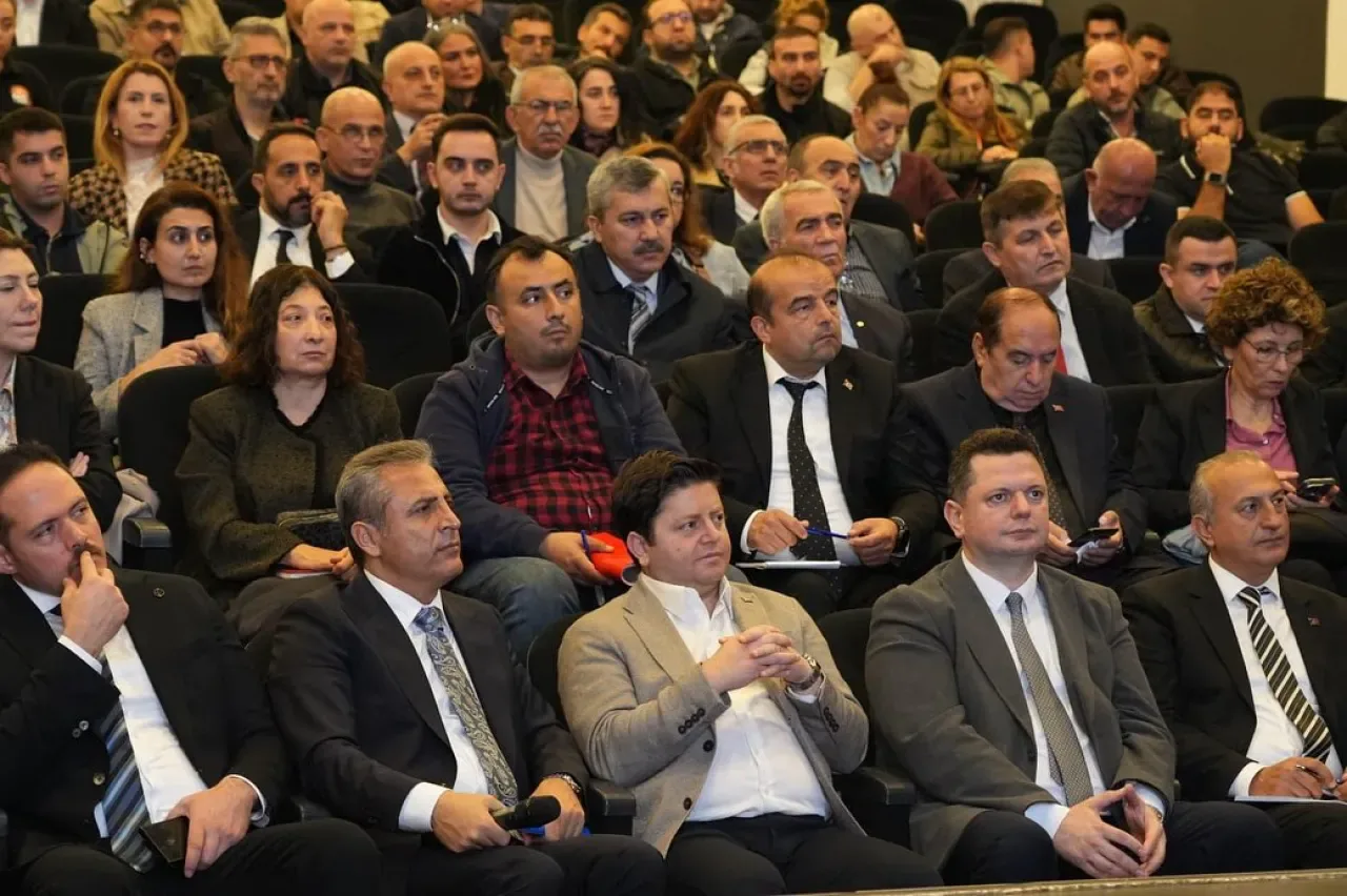Kadıköy'de Olası Depreme Hazırlık: AFAD Tatbikat Çalışması Başladı Kadıköy'de Olası Depreme Hazırlık: AFAD Tatbikat Çalışması Başladı