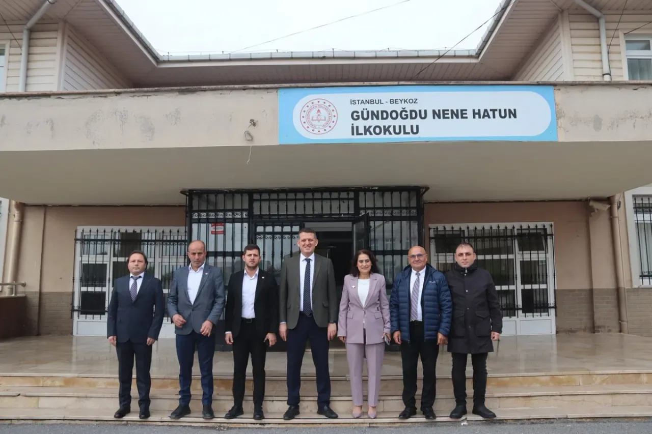 Beykoz Kaymakamı Fatih Ürkmezer Gündoğdu, Nene Hatun İlkokulu'nu Ziyaret Etti Beykoz Kaymakamı Fatih Ürkmezer Gündoğdu, Nene Hatun İlkokulu'nu Ziyaret Etti